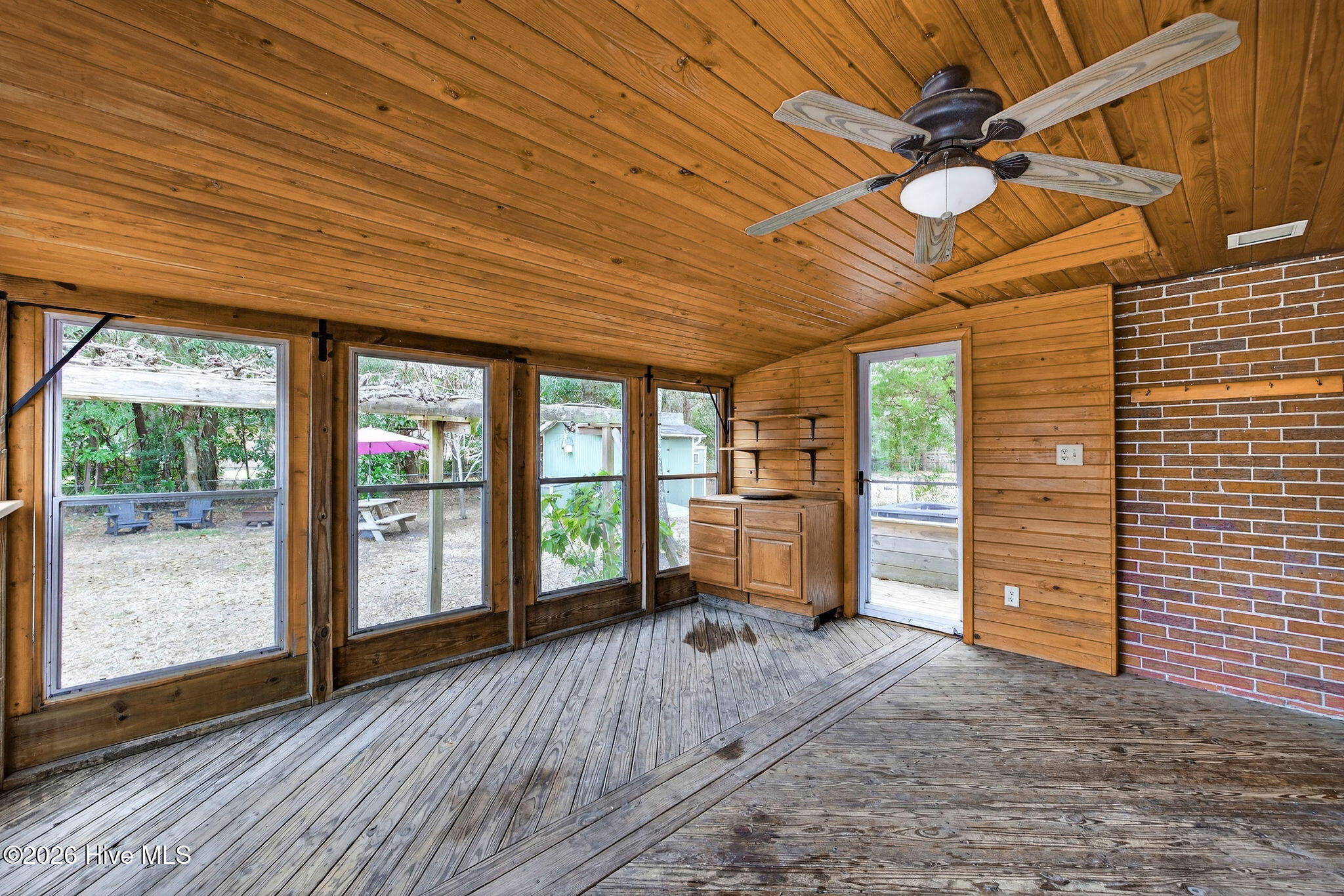 3934 Edgewood Road