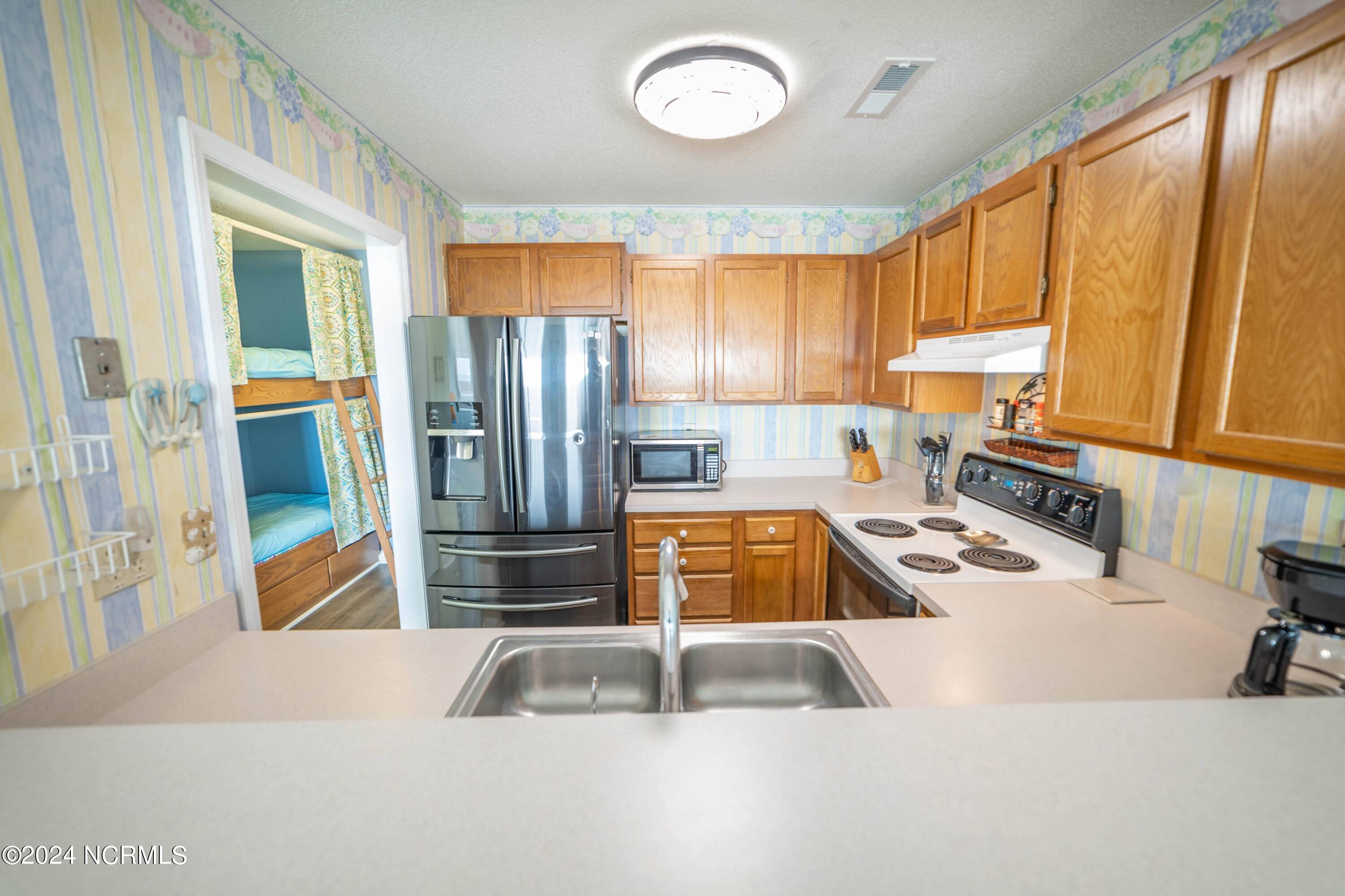 1437 Fort Fisher Boulevard S Unit G1