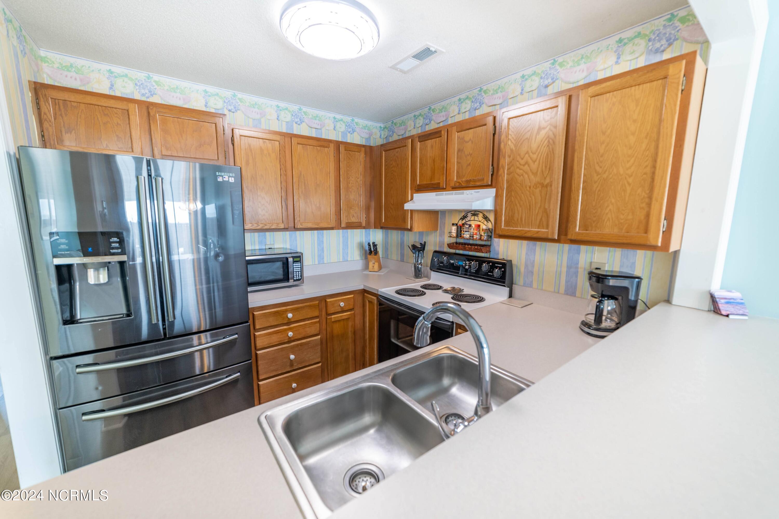 1437 Fort Fisher Boulevard S Unit G1