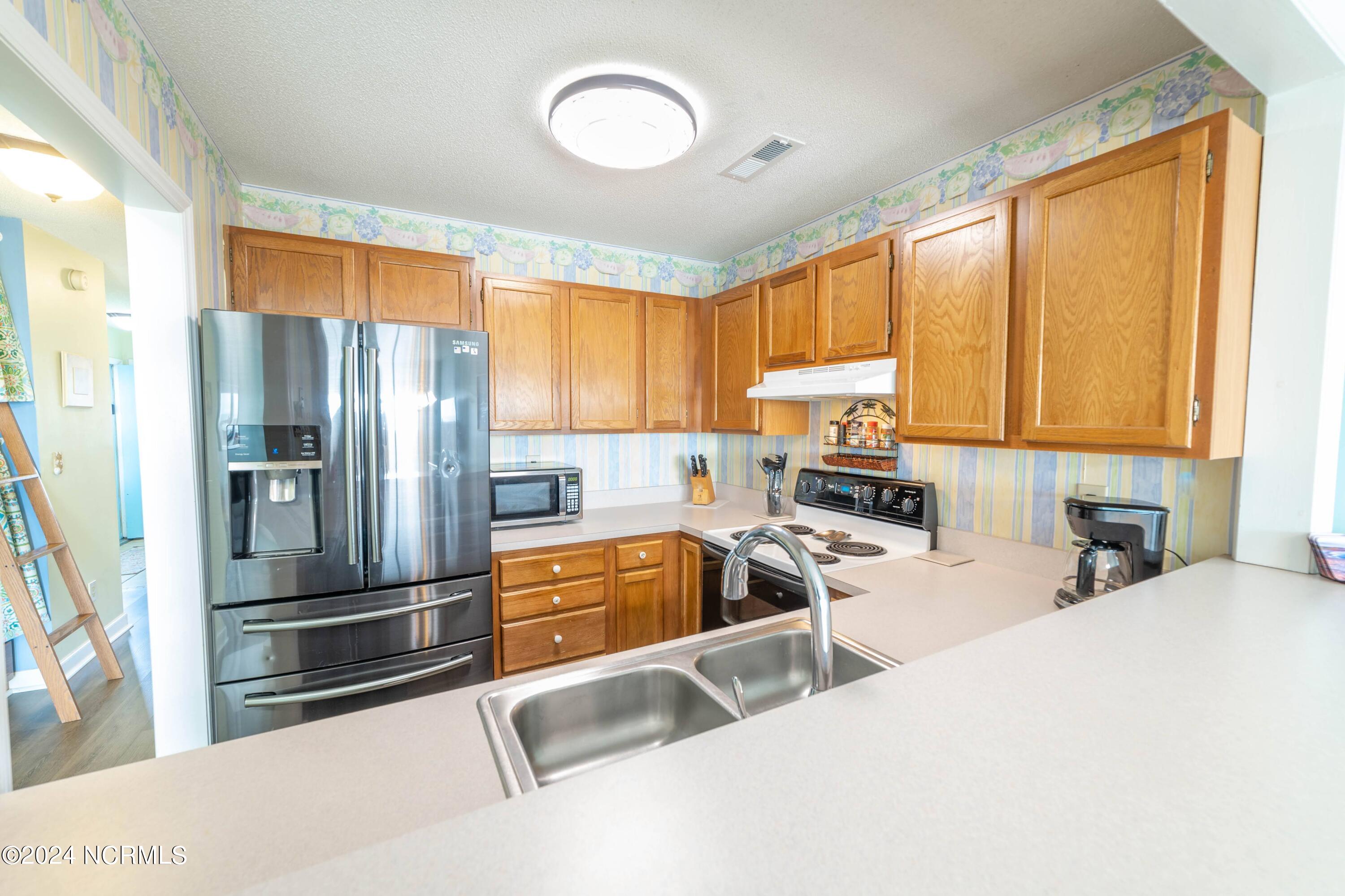 1437 Fort Fisher Boulevard S Unit G1