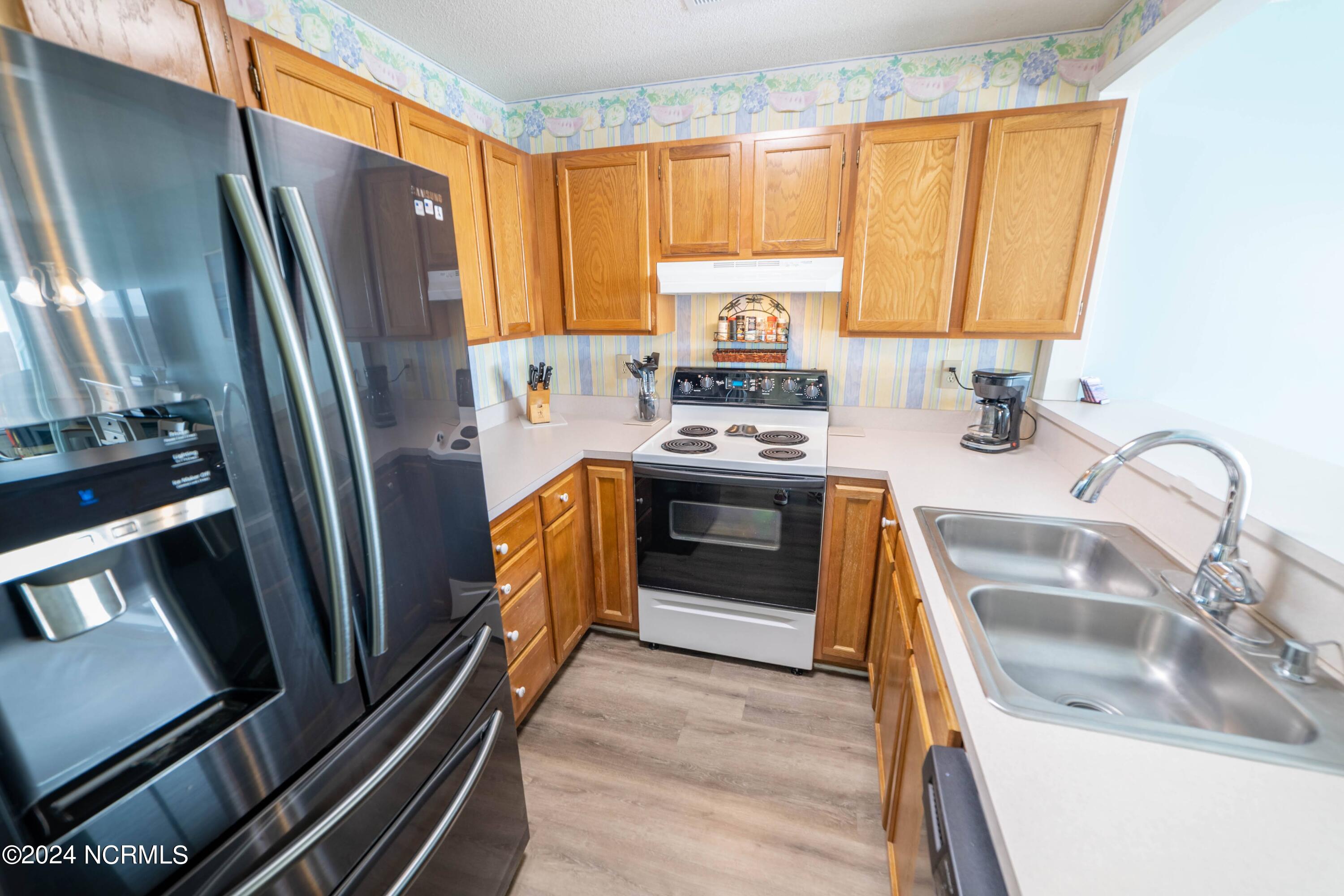 1437 Fort Fisher Boulevard S Unit G1