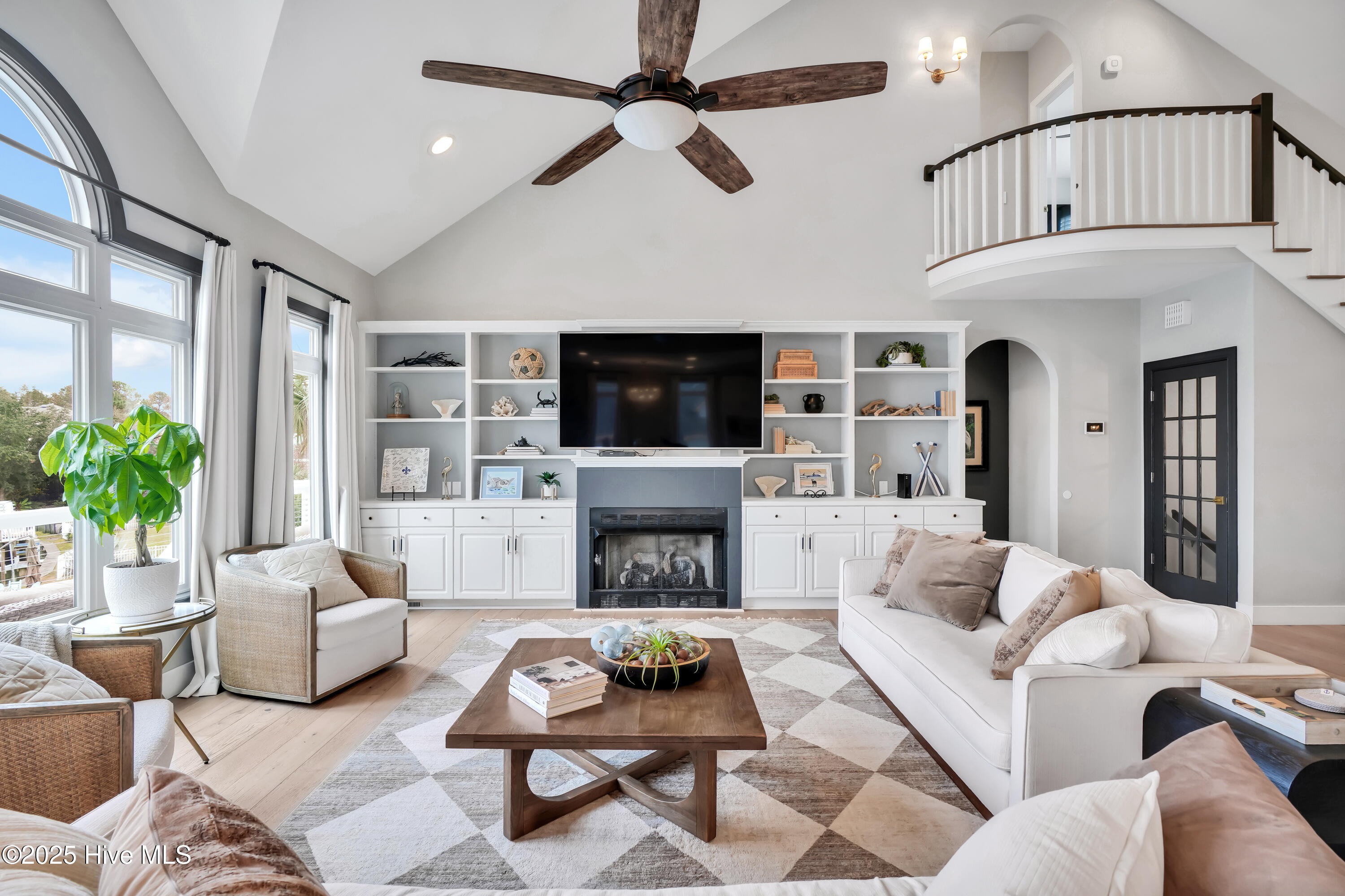 120 Inlet Point Drive