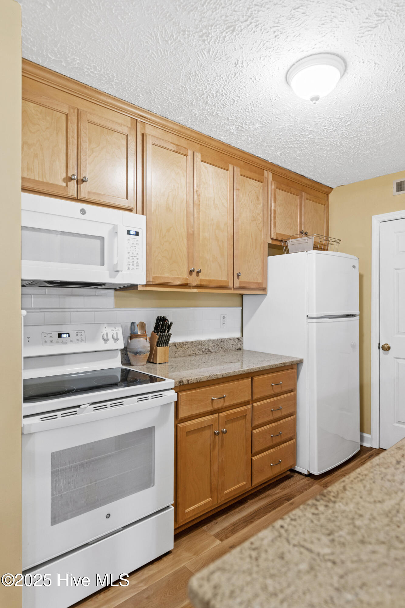 1701 Bowfin Lane Apt E