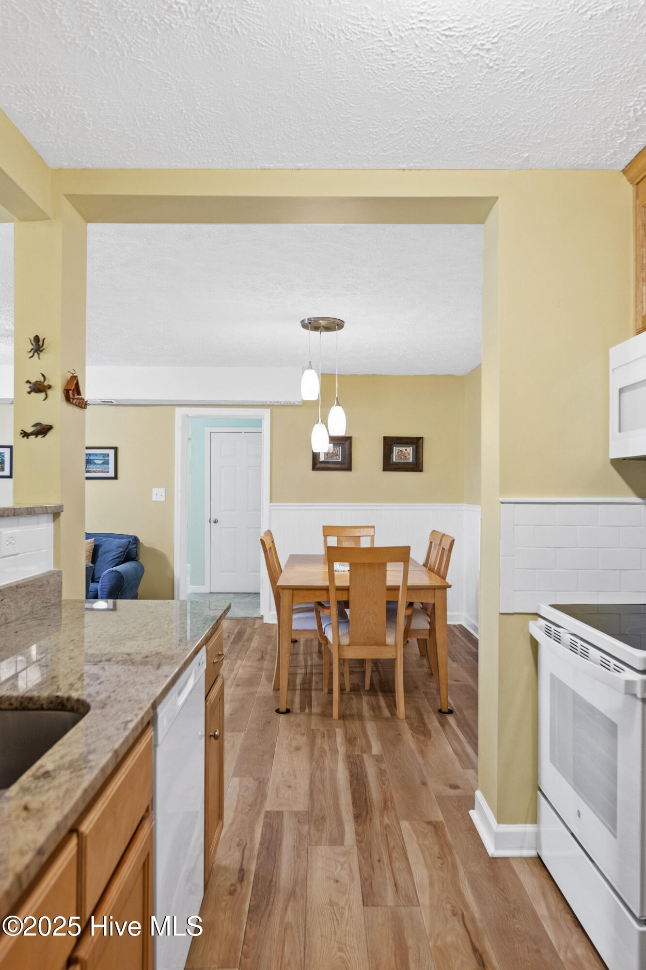 1701 Bowfin Lane Apt E