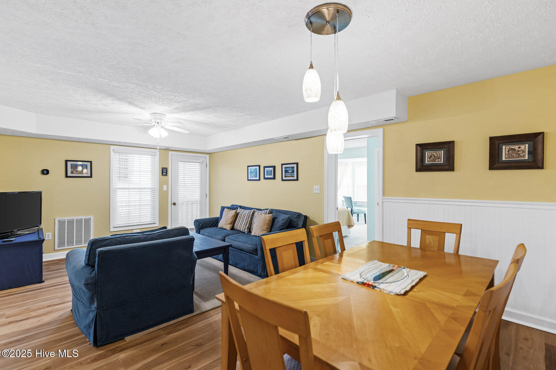 1701 Bowfin Lane Apt E