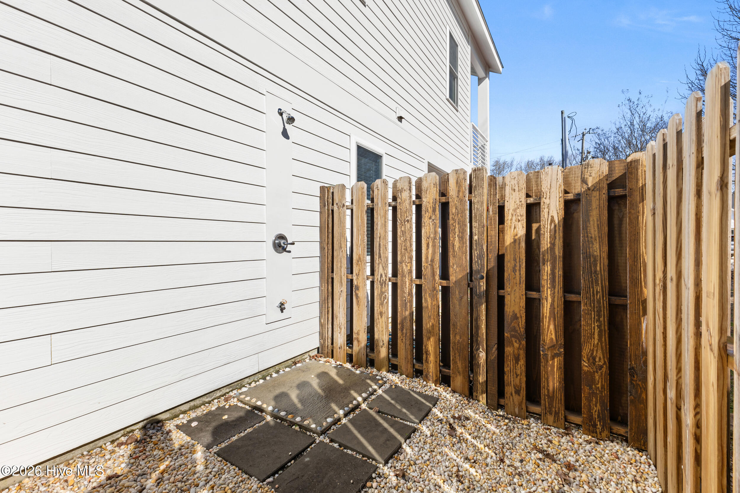 617 Sumter Avenue Unit 1