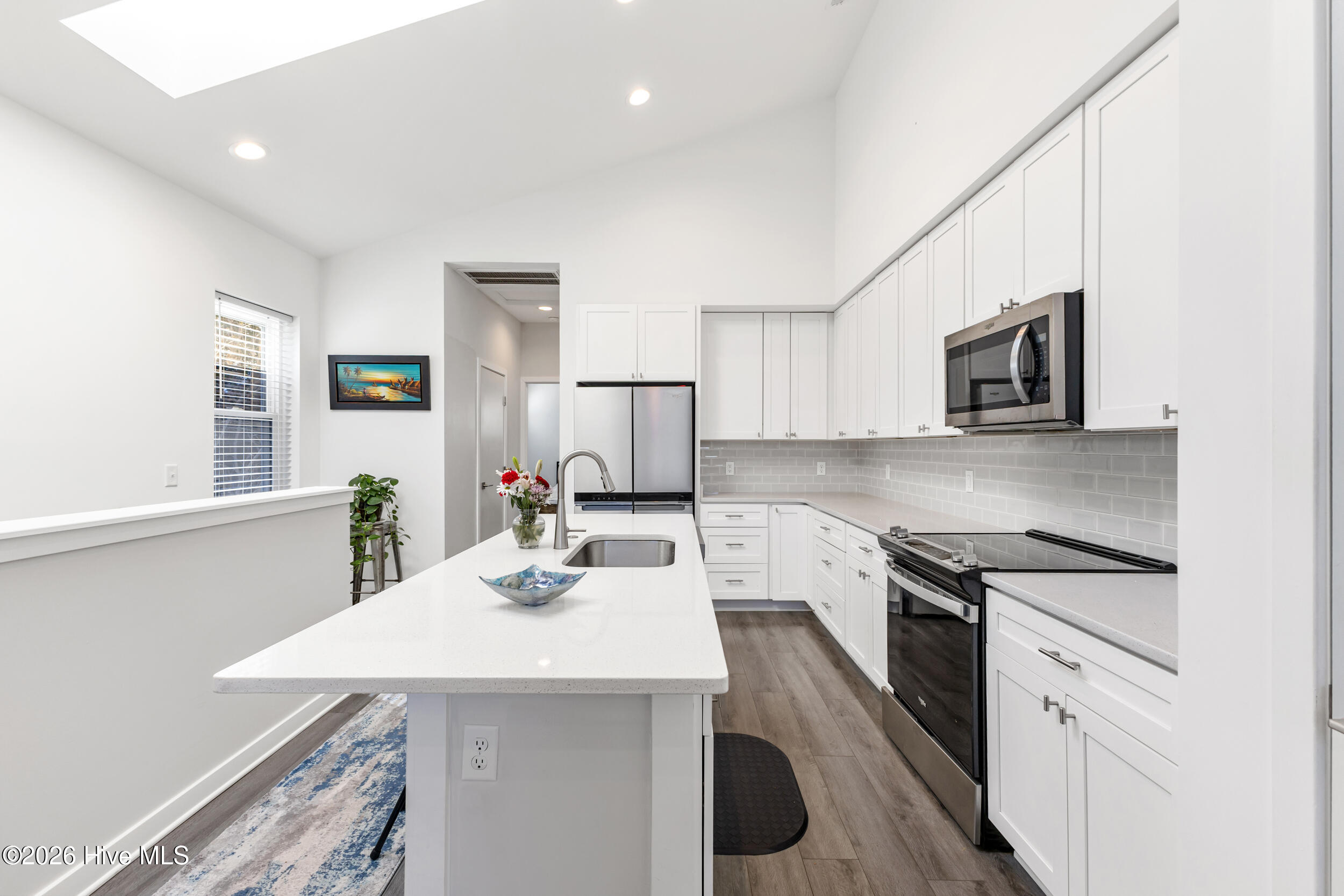 617 Sumter Avenue Unit 1