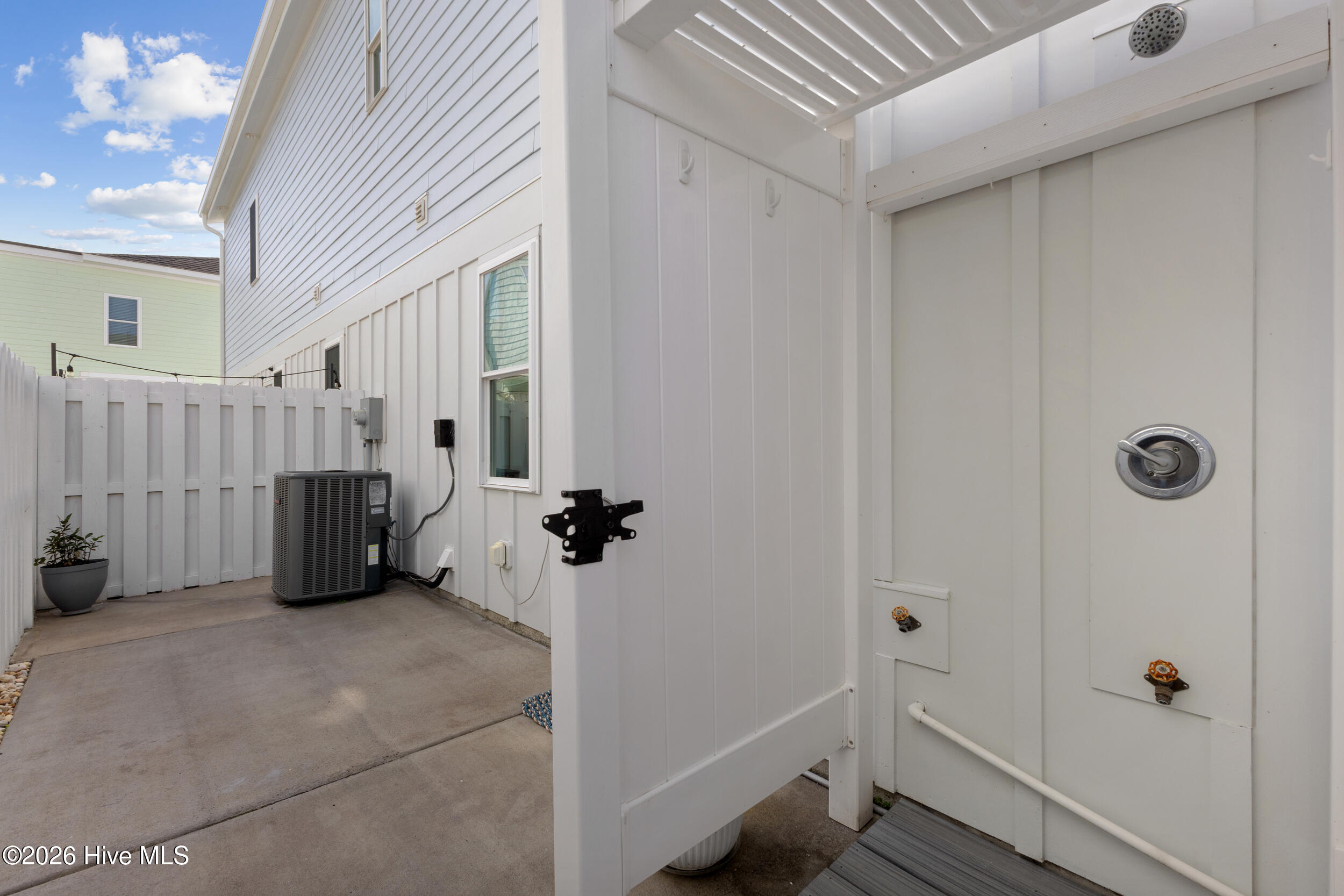 1603 Pinfish Lane Unit 1