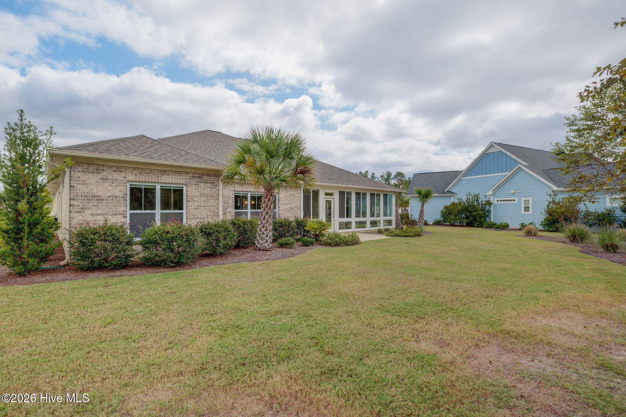 8711 Compass Pointe West Wynd NE