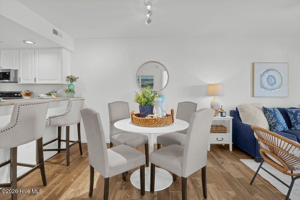 1518 Lake Park Boulevard S 3d