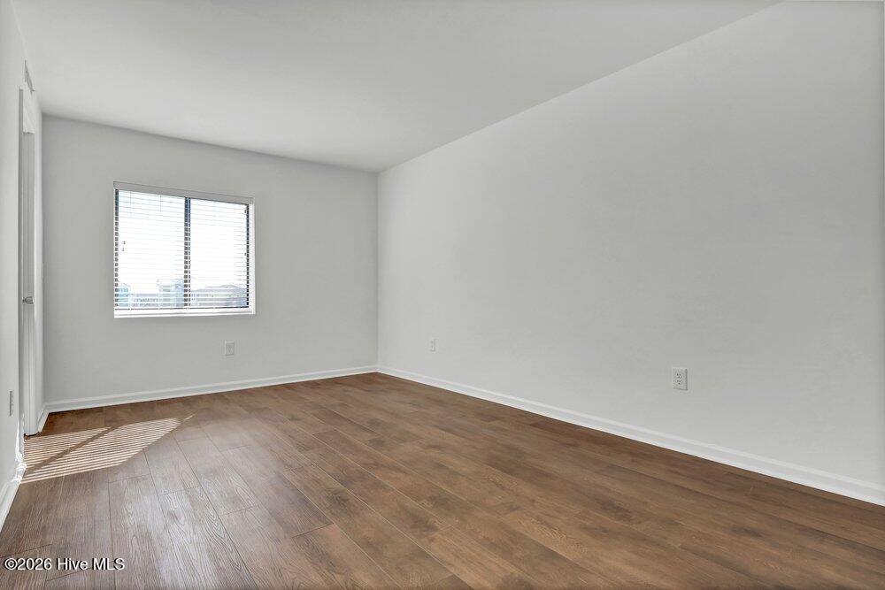 1518 Lake Park Boulevard S 3d
