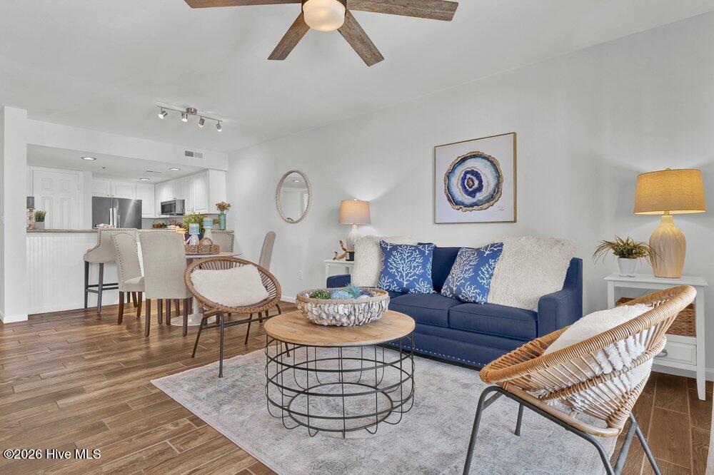 1518 Lake Park Boulevard S 3d