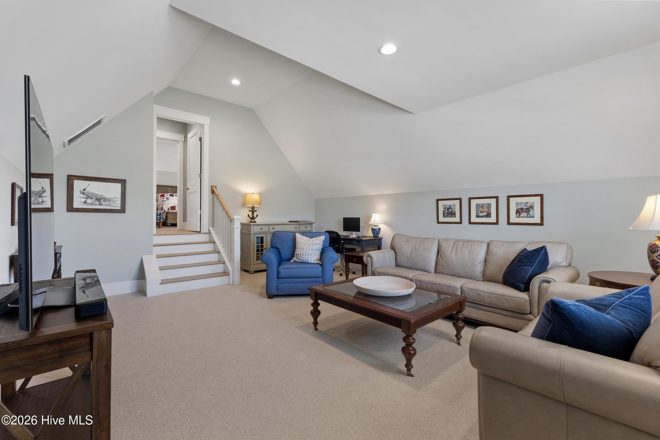 637 Bedminister Lane