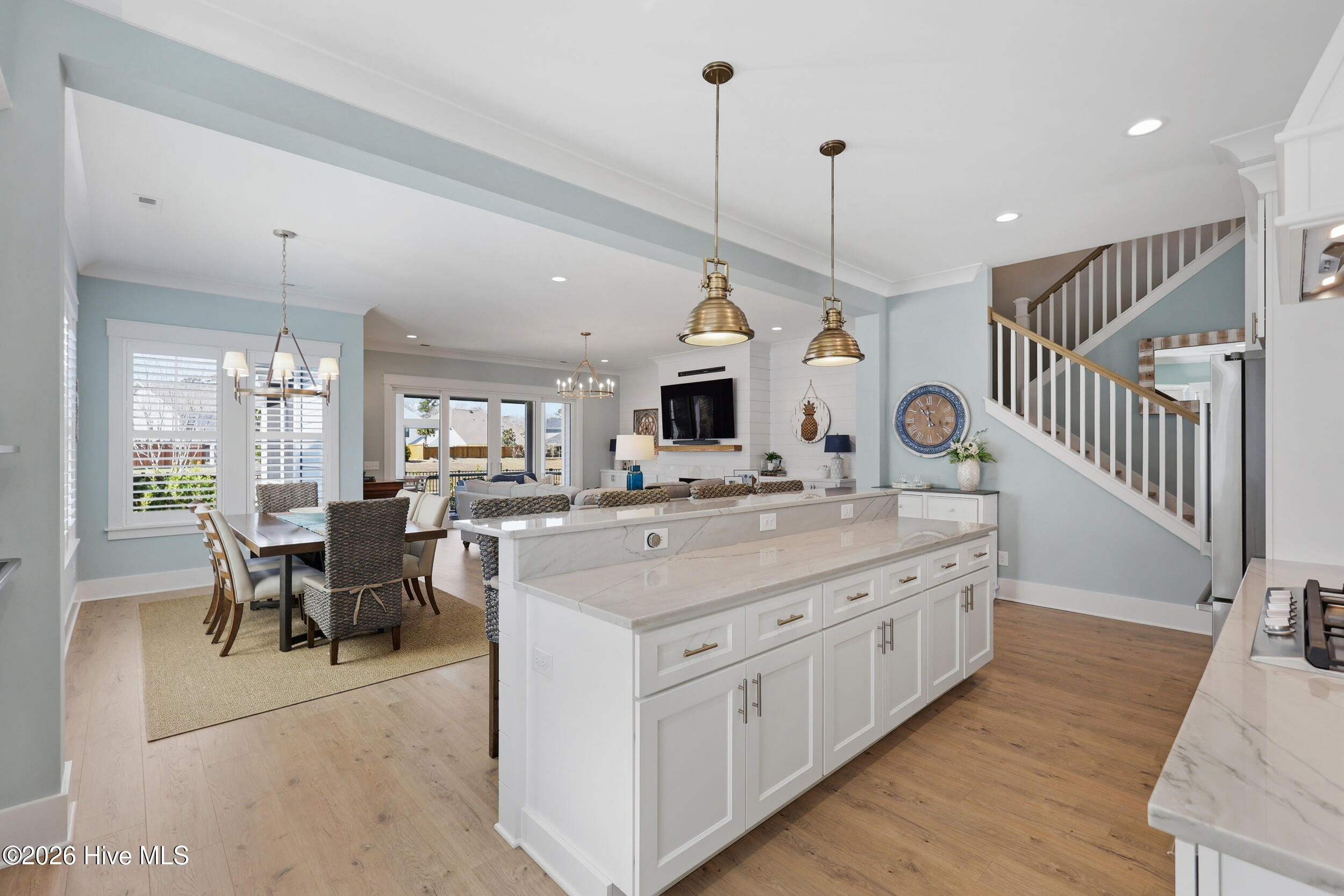637 Bedminister Lane