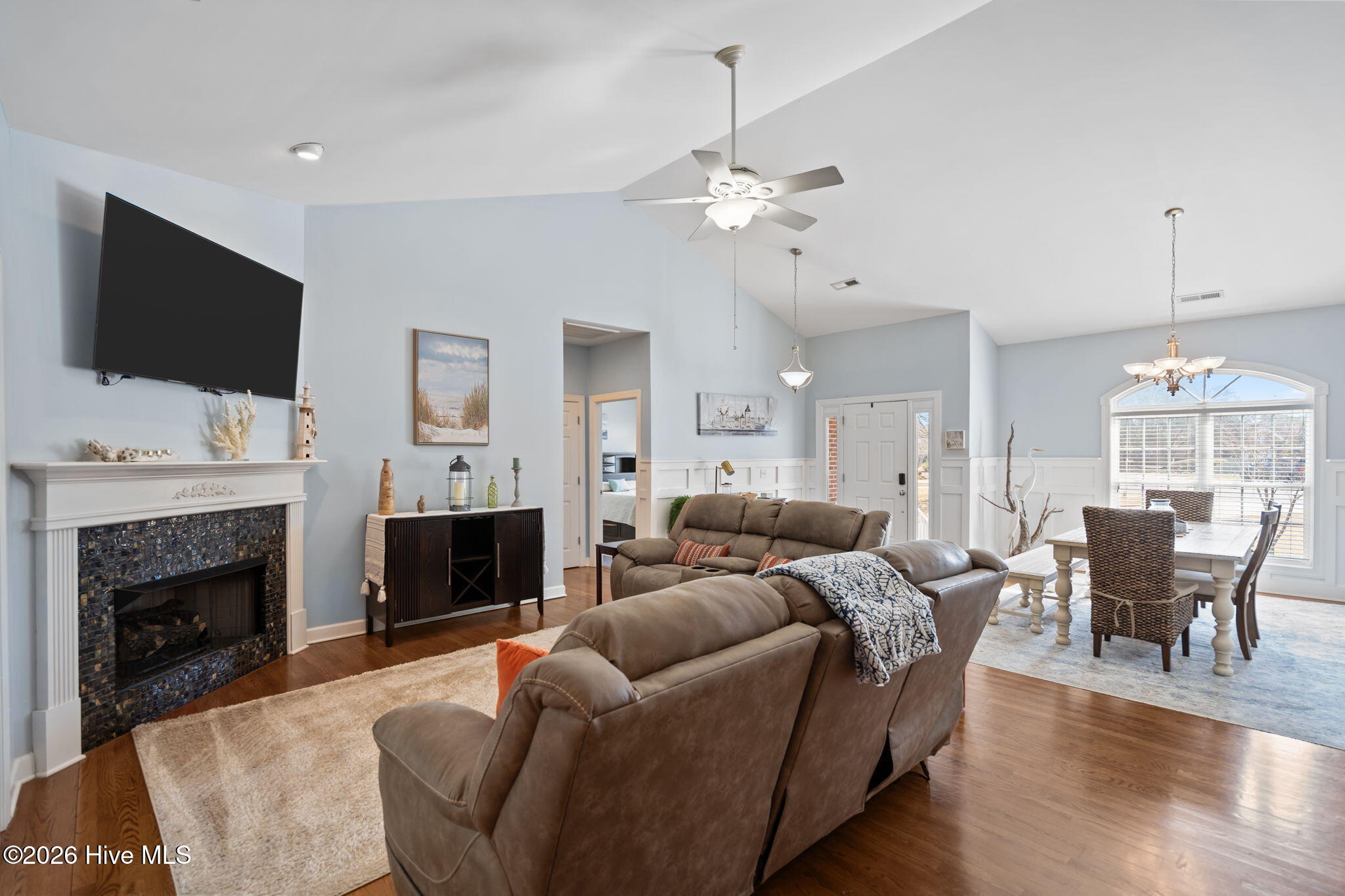 1148 Rivage Promenade