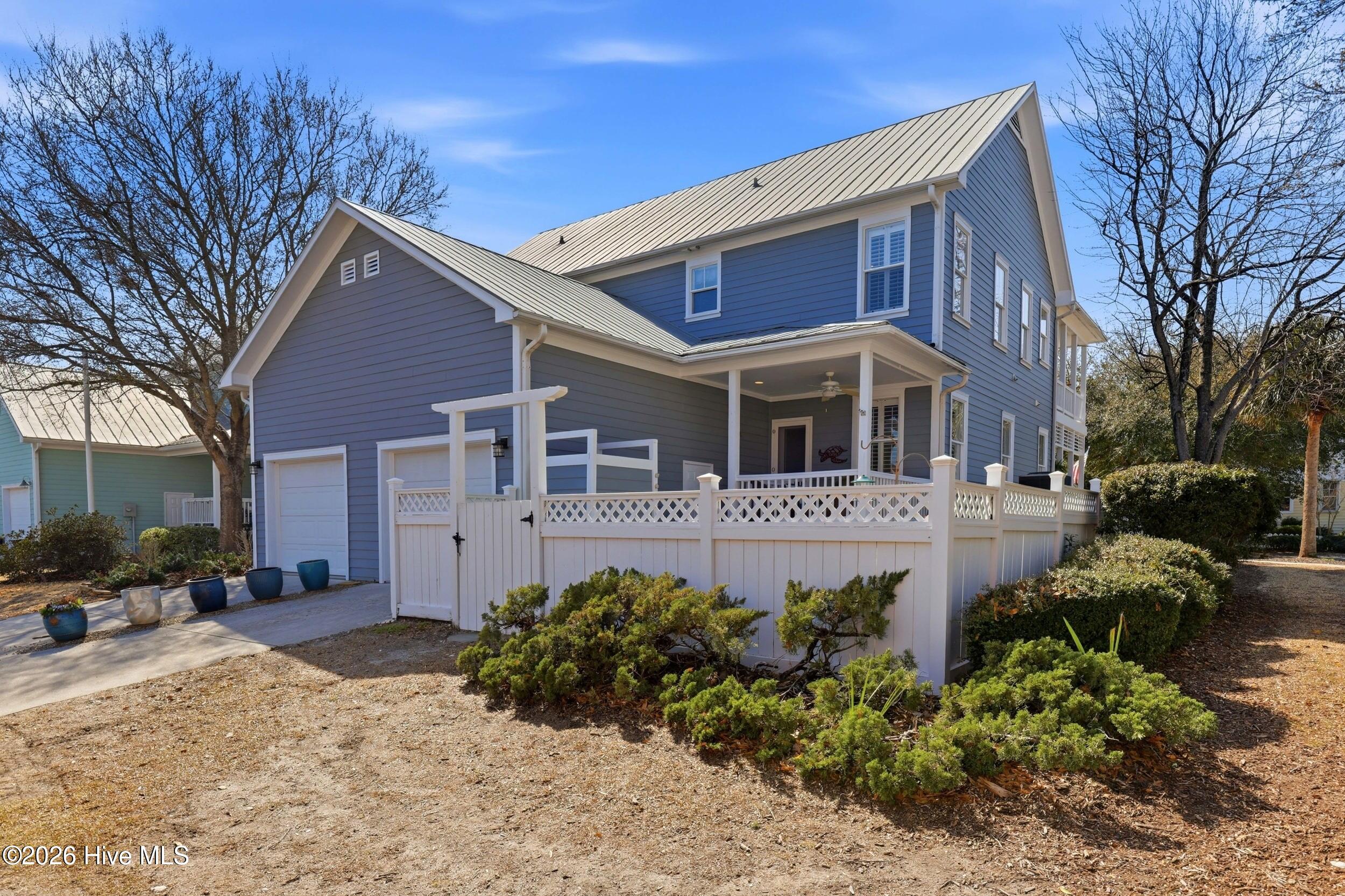 221 Silver Sloop Way