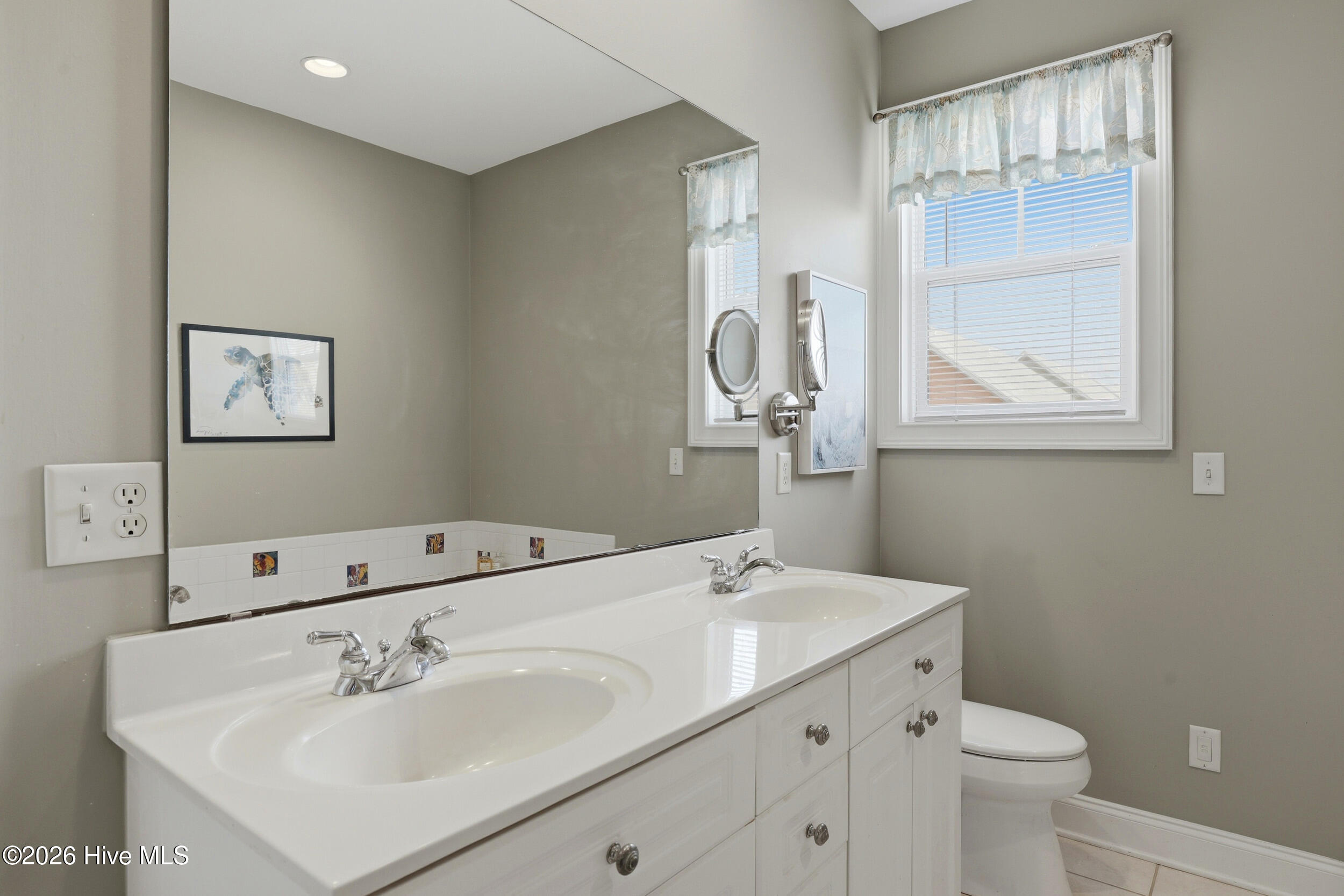 221 Silver Sloop Way