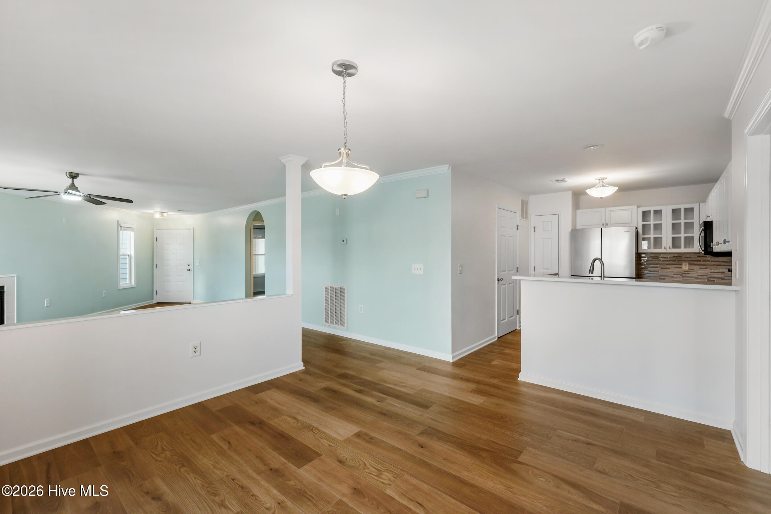 4122 Breezewood Drive 102