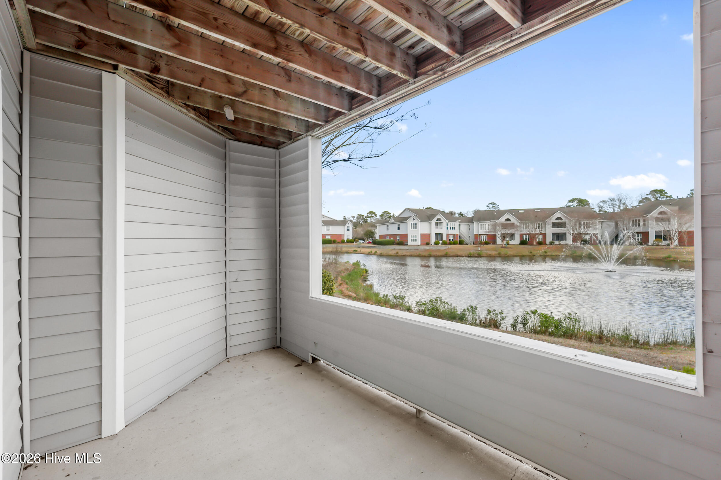 4122 Breezewood Drive 102