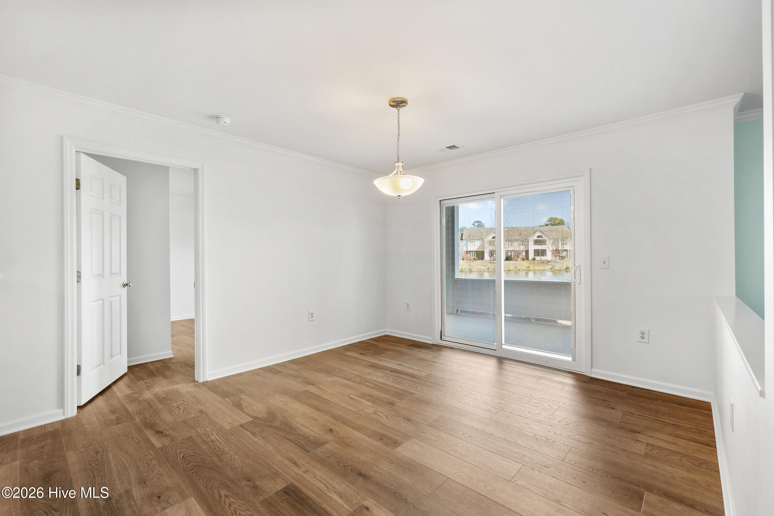 4122 Breezewood Drive 102