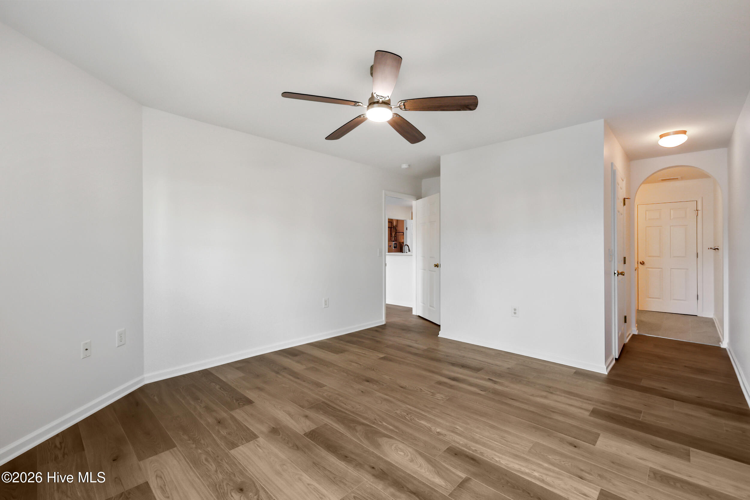 4122 Breezewood Drive 102