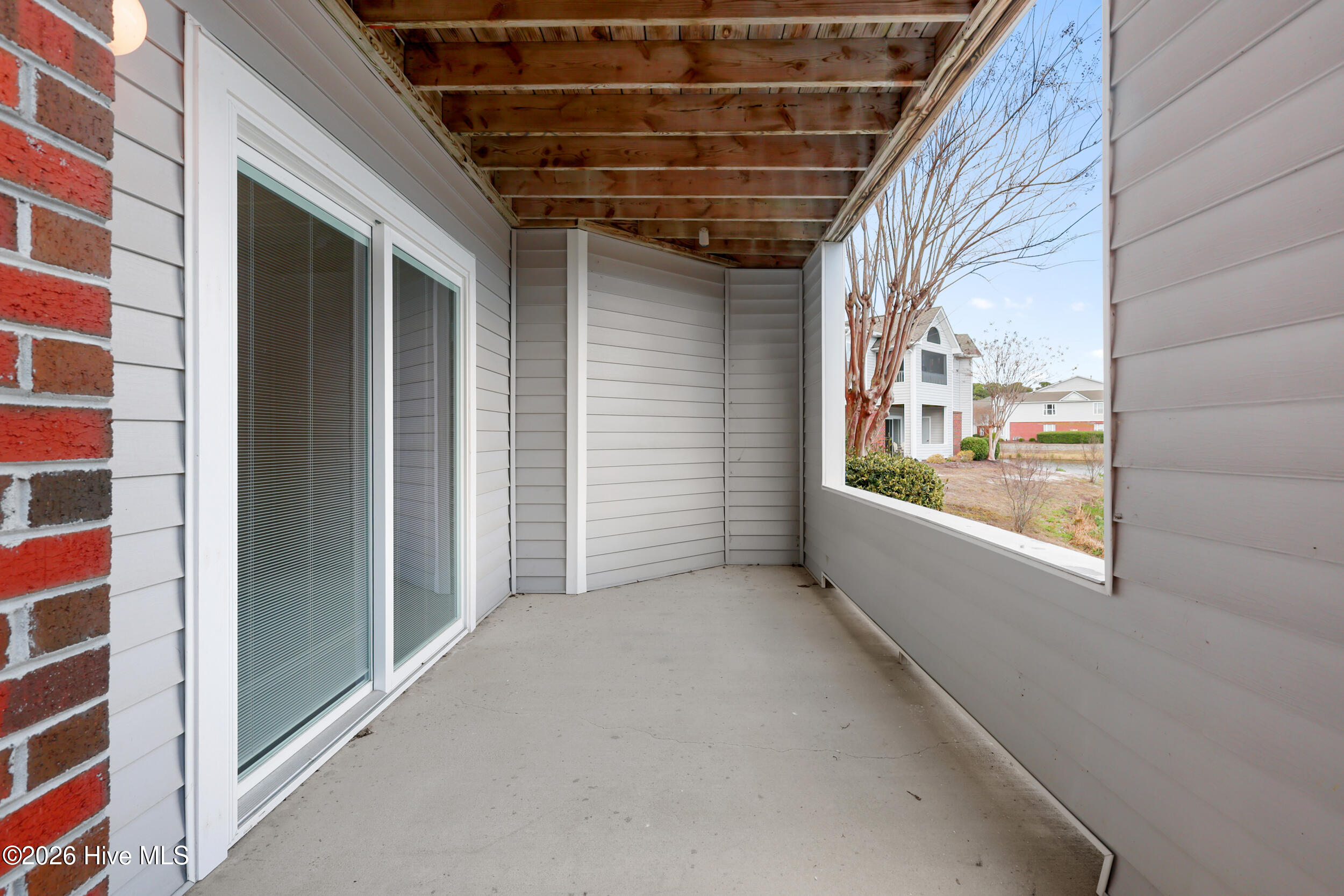 4122 Breezewood Drive 102