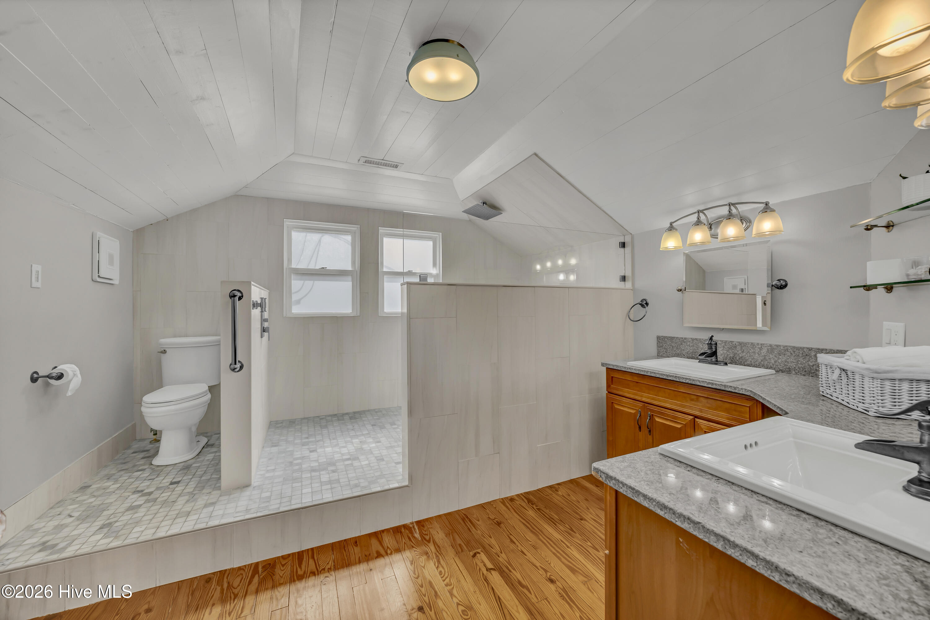 510 Canal Drive