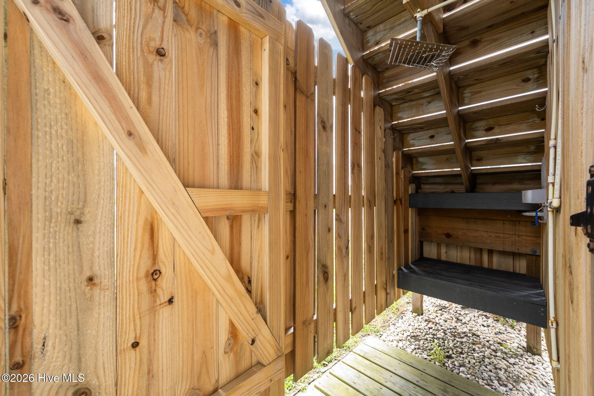 24 Bermuda Landing Place