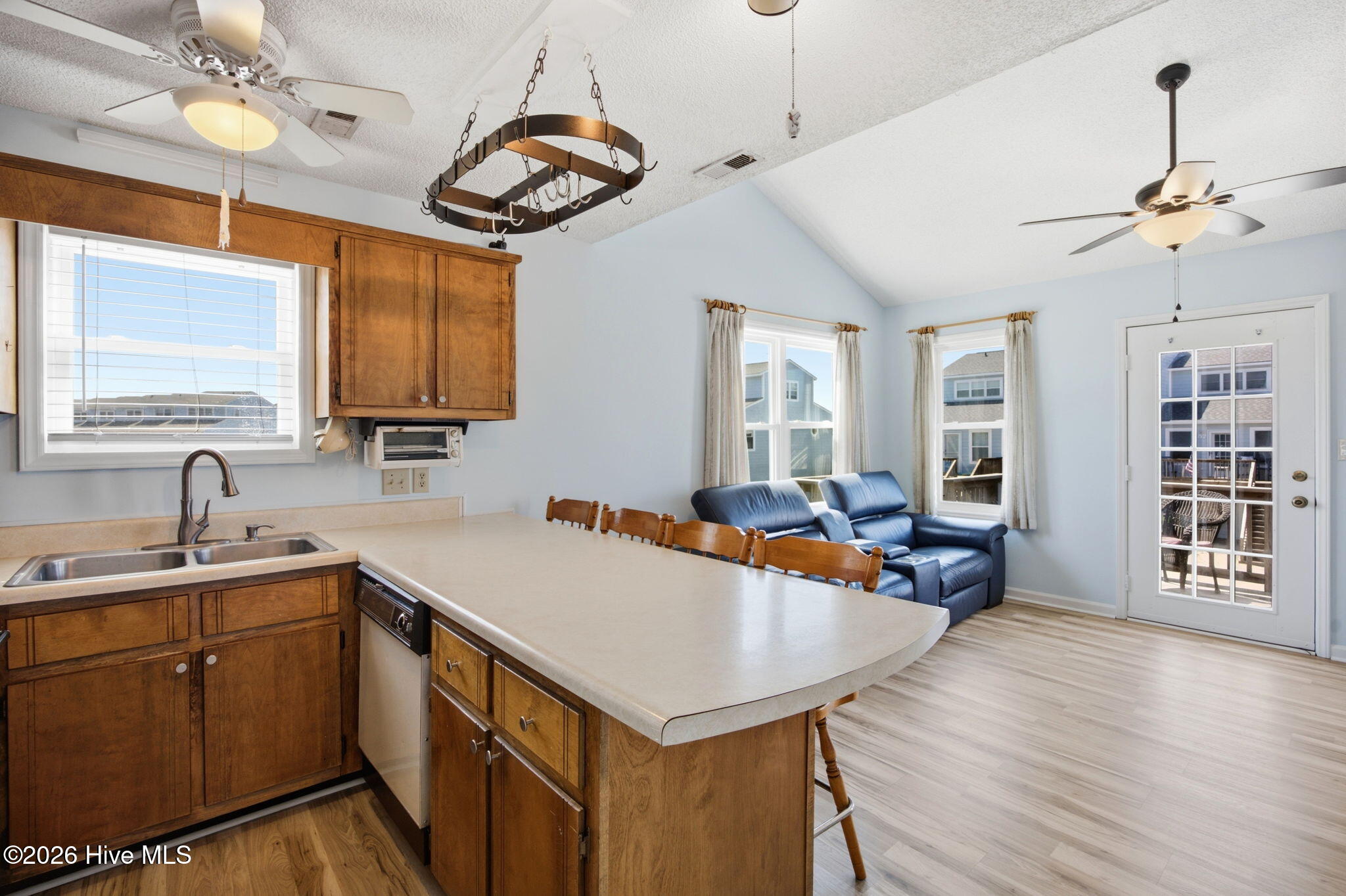 24 Bermuda Landing Place