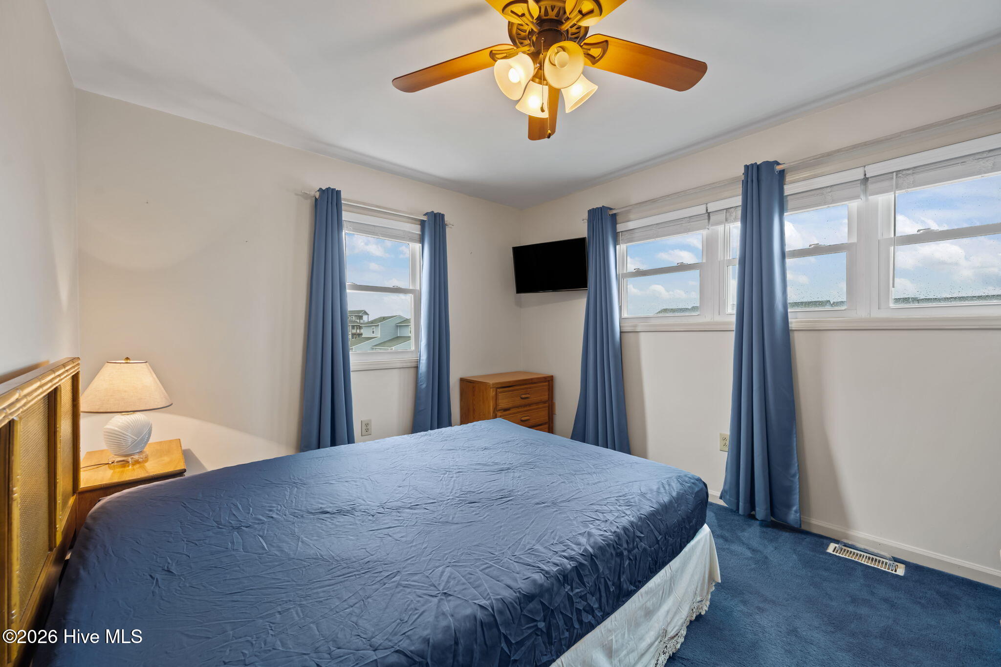 24 Bermuda Landing Place