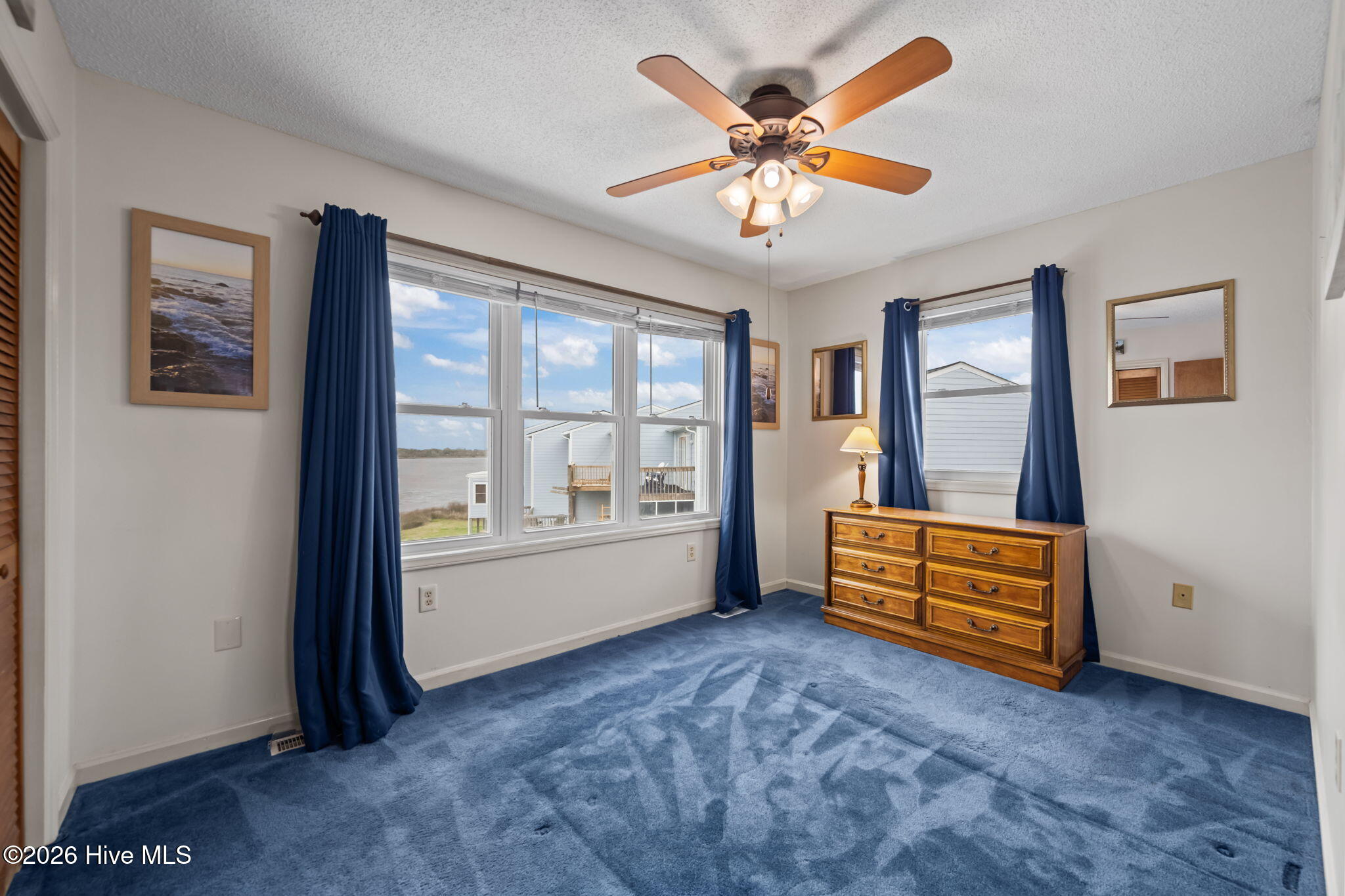 24 Bermuda Landing Place