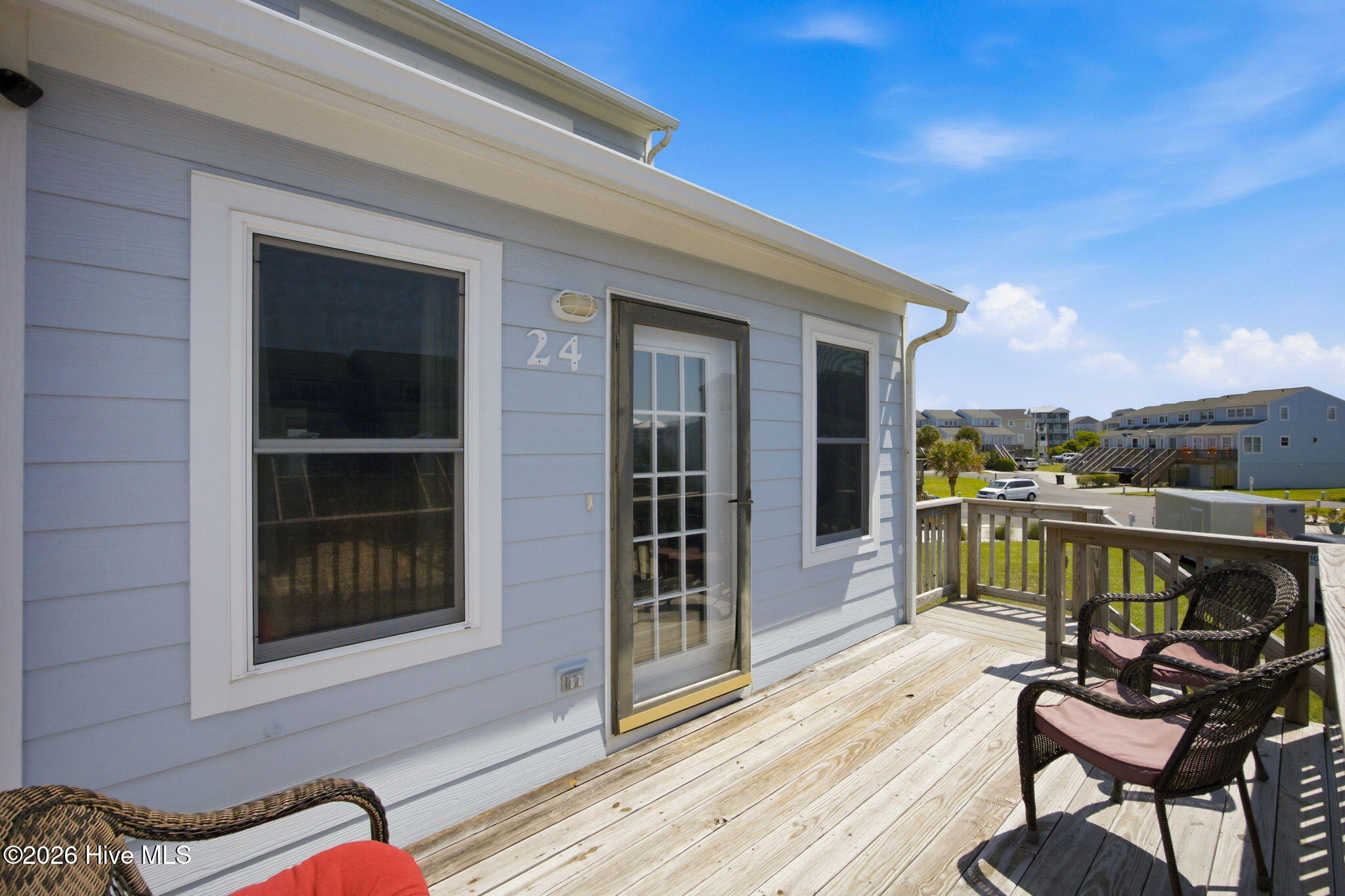 24 Bermuda Landing Place