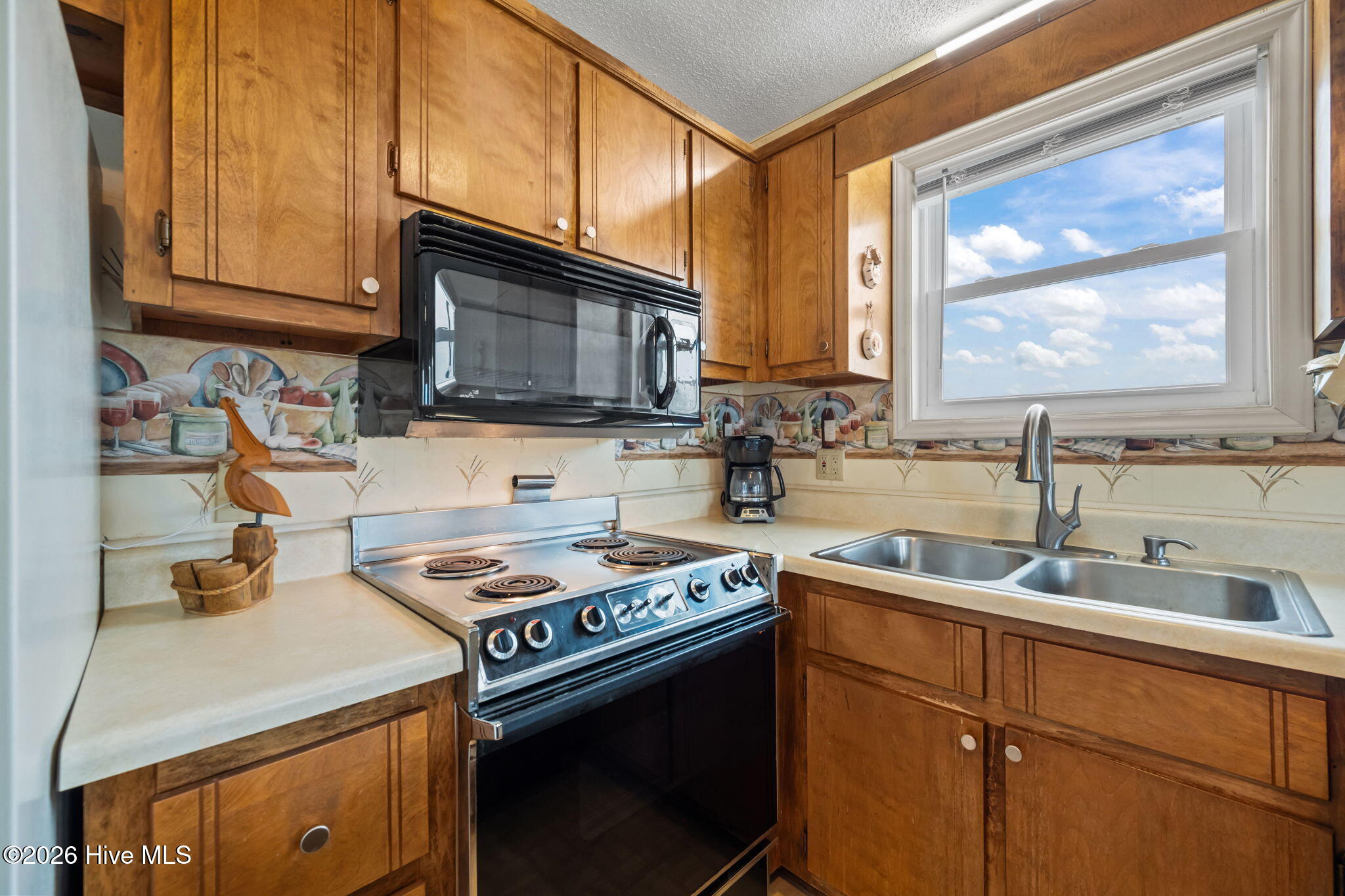 24 Bermuda Landing Place