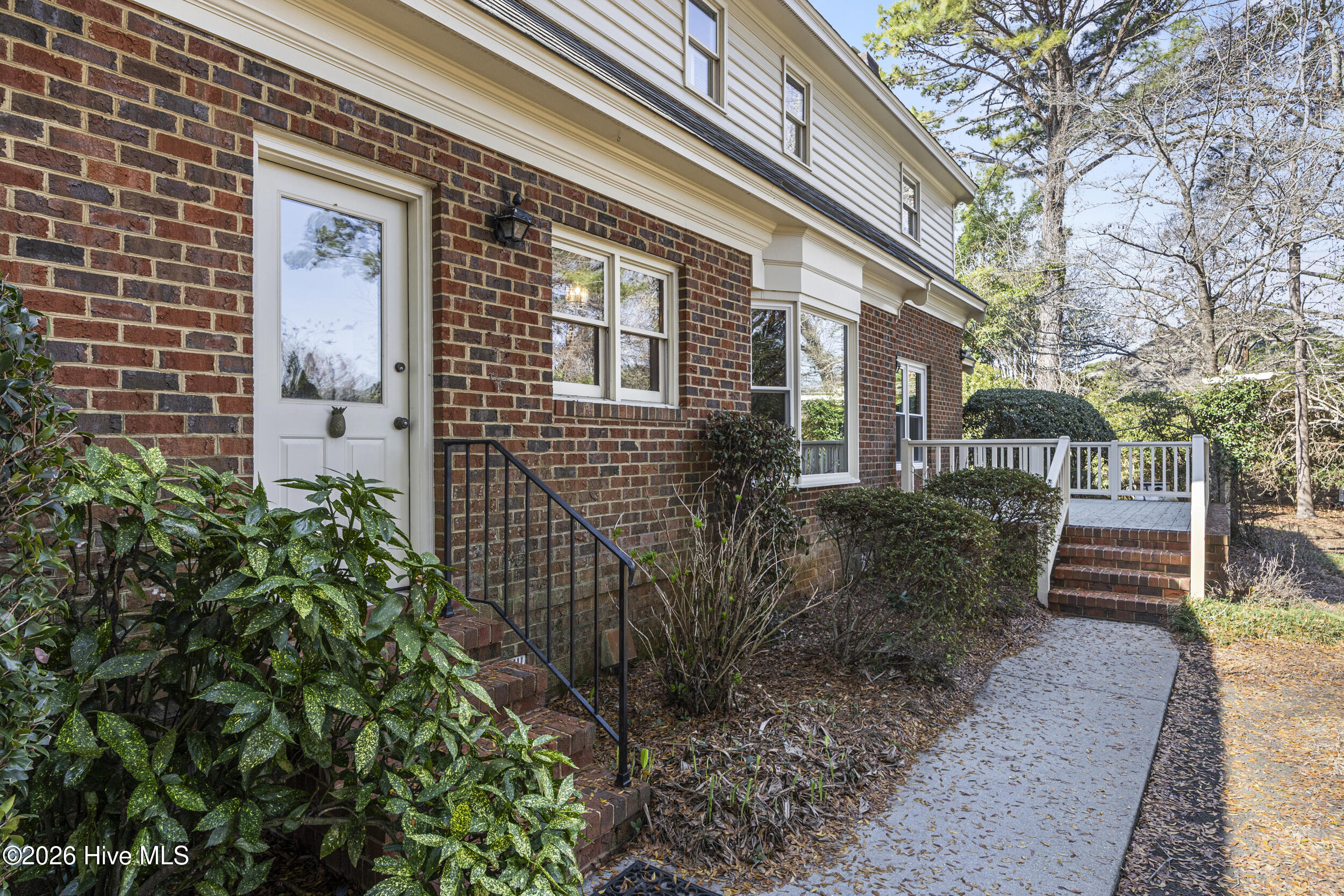 1606 Pembroke Jones Drive