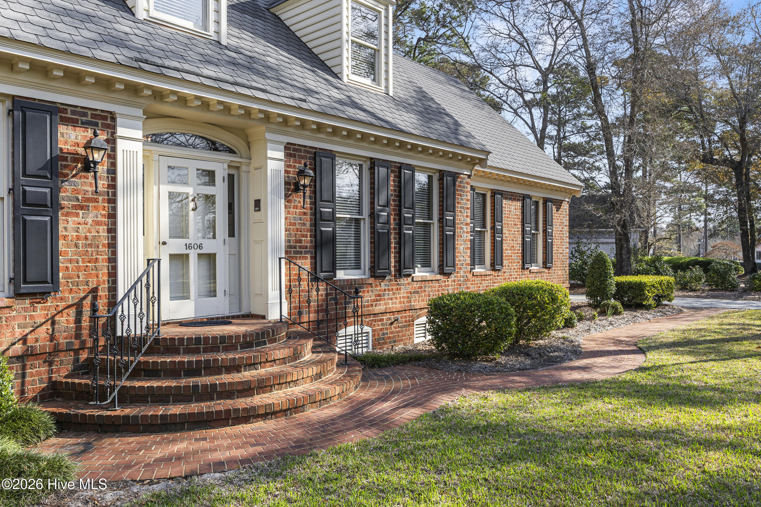 1606 Pembroke Jones Drive