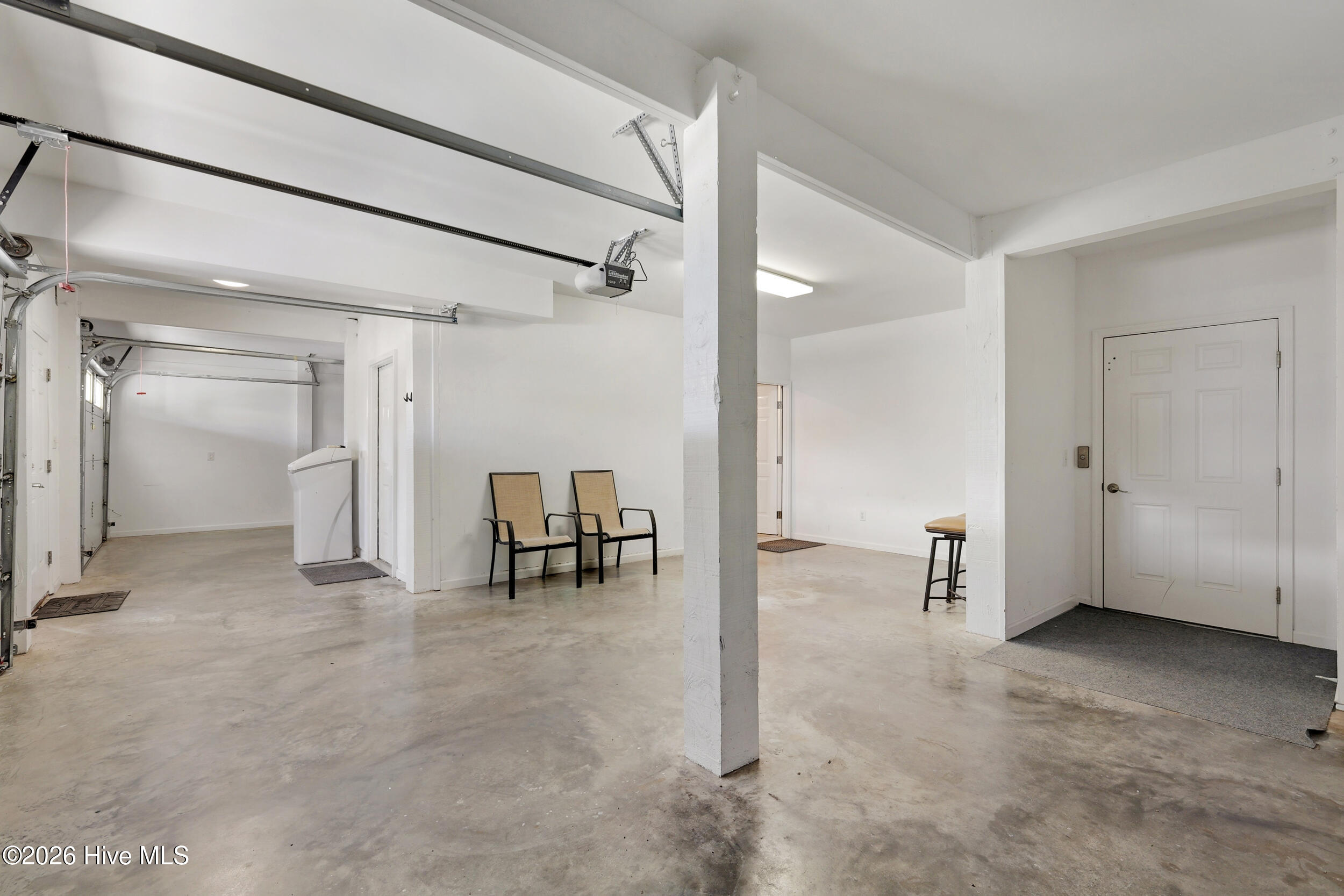 465 Fort Fisher Boulevard N