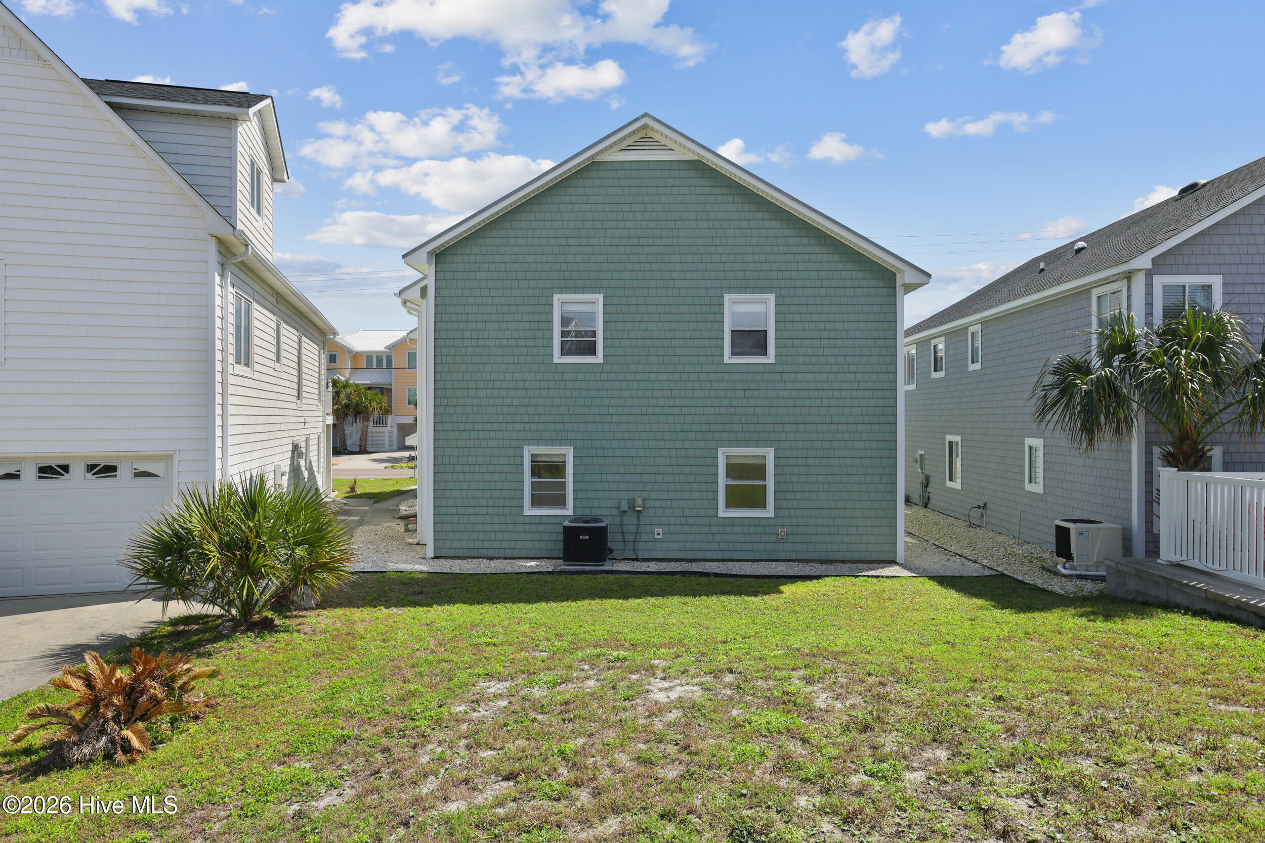 465 Fort Fisher Boulevard N