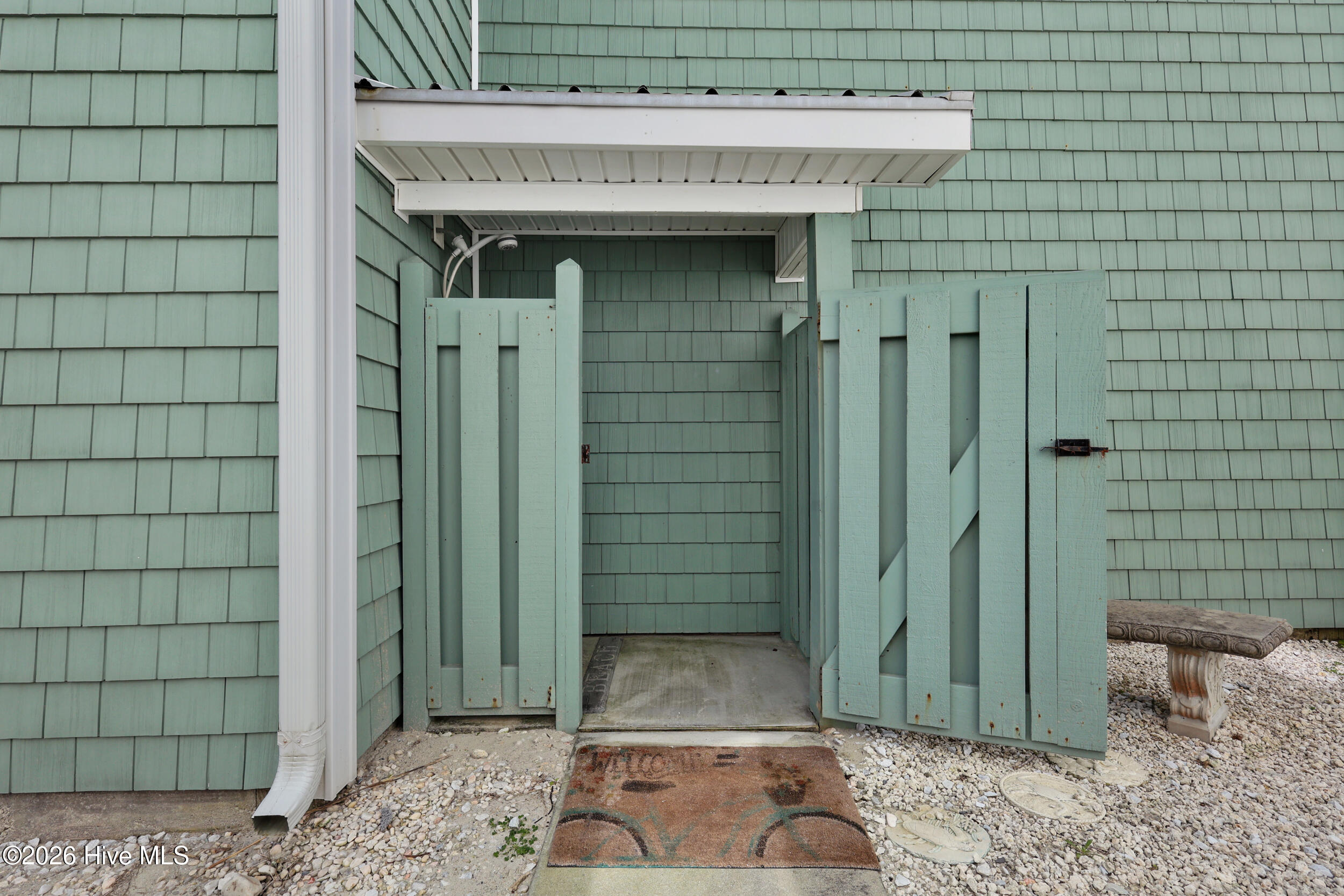 465 Fort Fisher Boulevard N