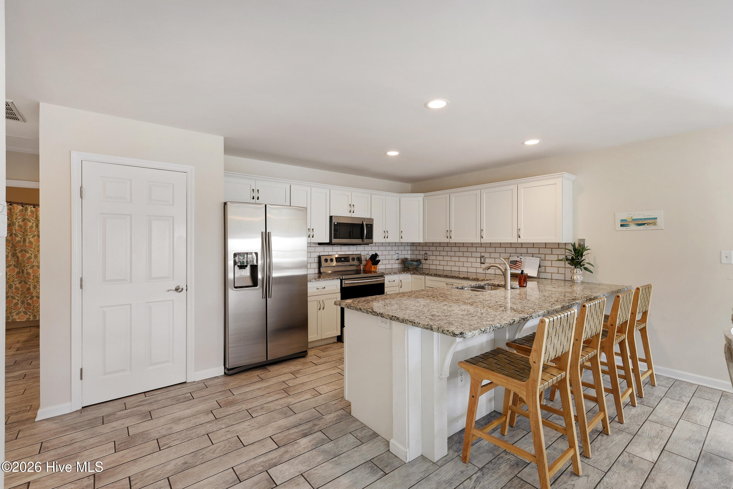 465 Fort Fisher Boulevard N