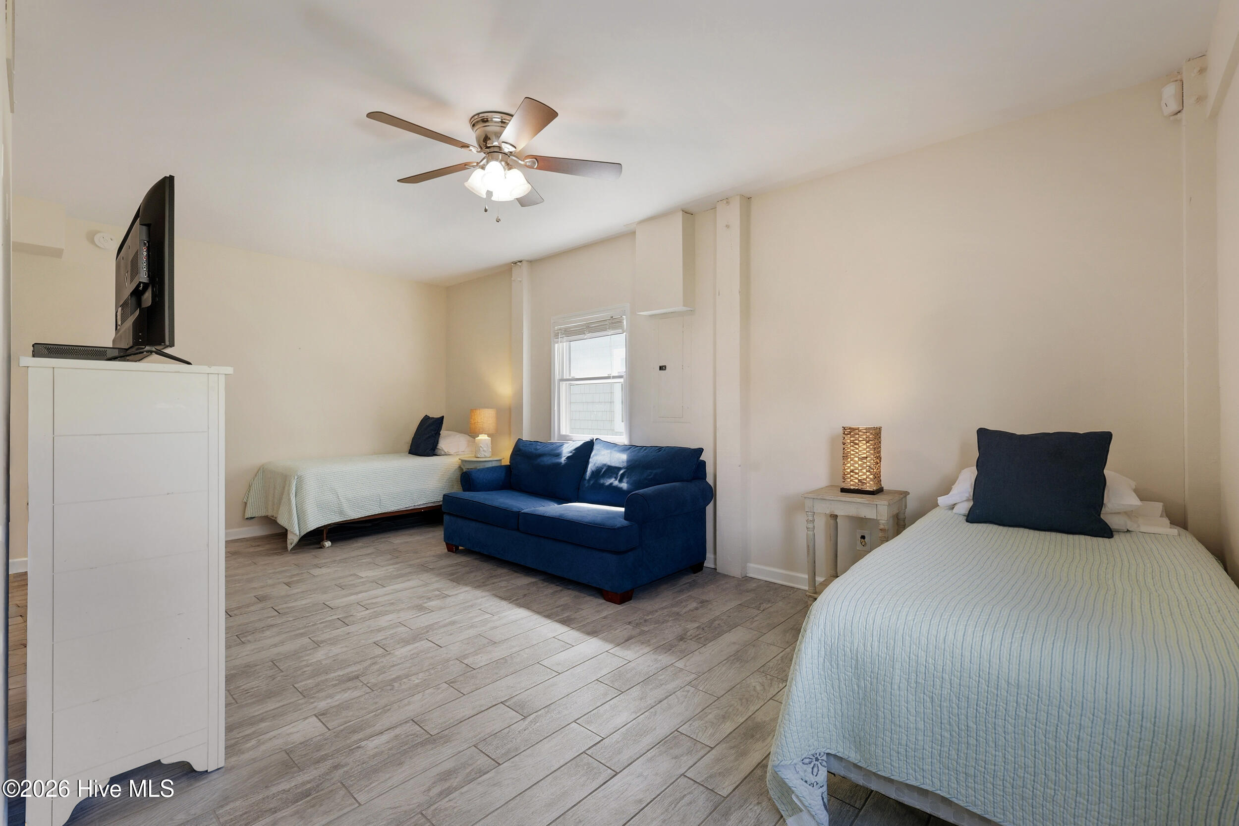 465 Fort Fisher Boulevard N