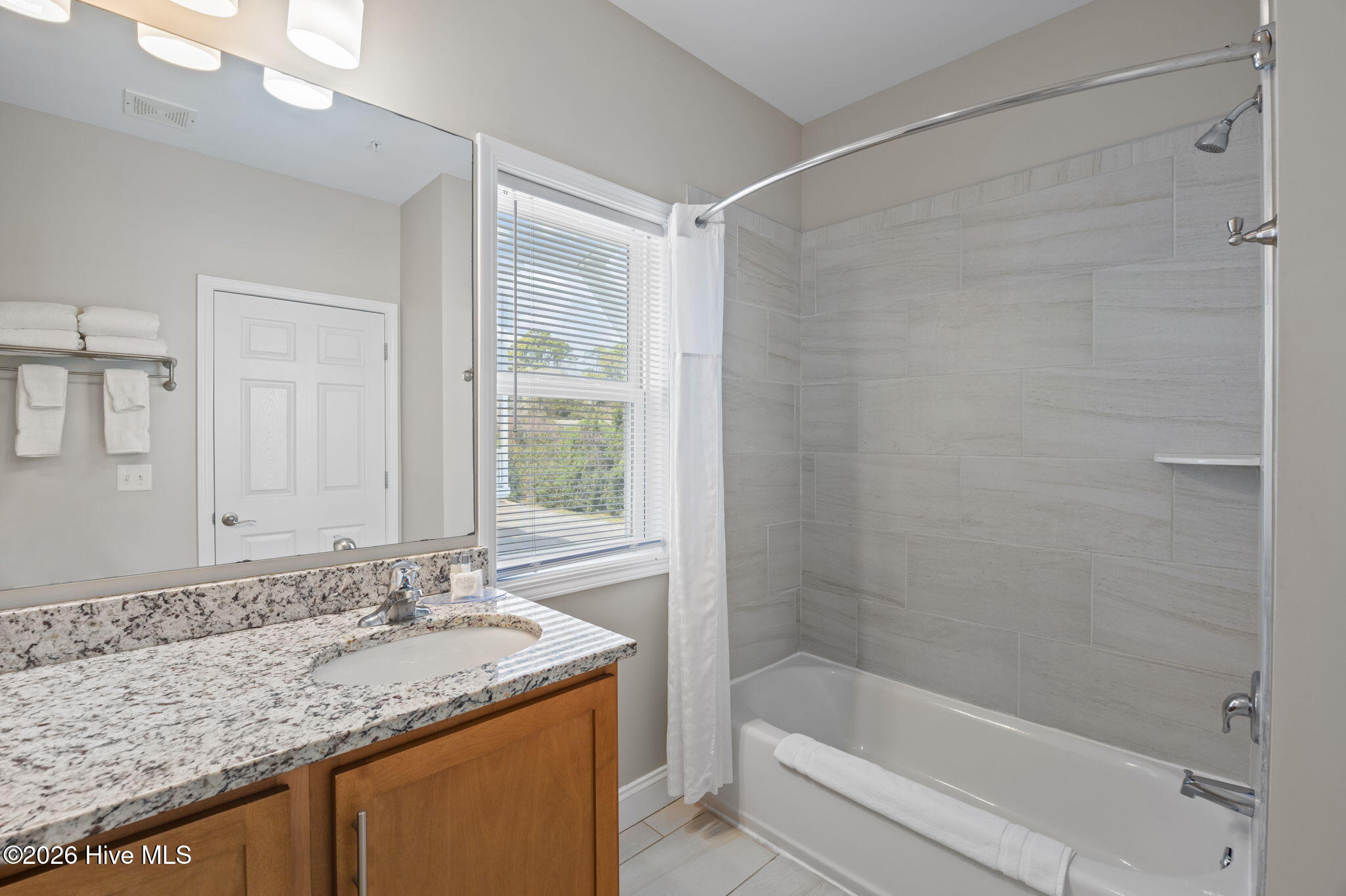 704 E Moore Street 112