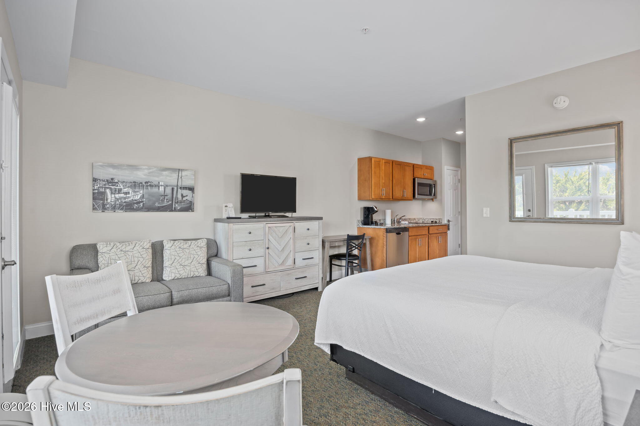 704 E Moore Street 112