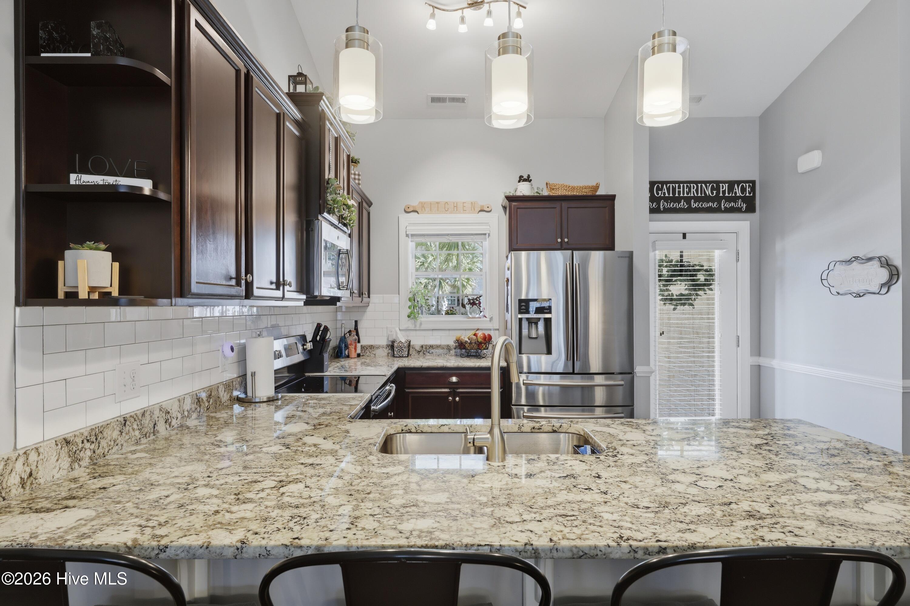 1166 Shellbank Lane