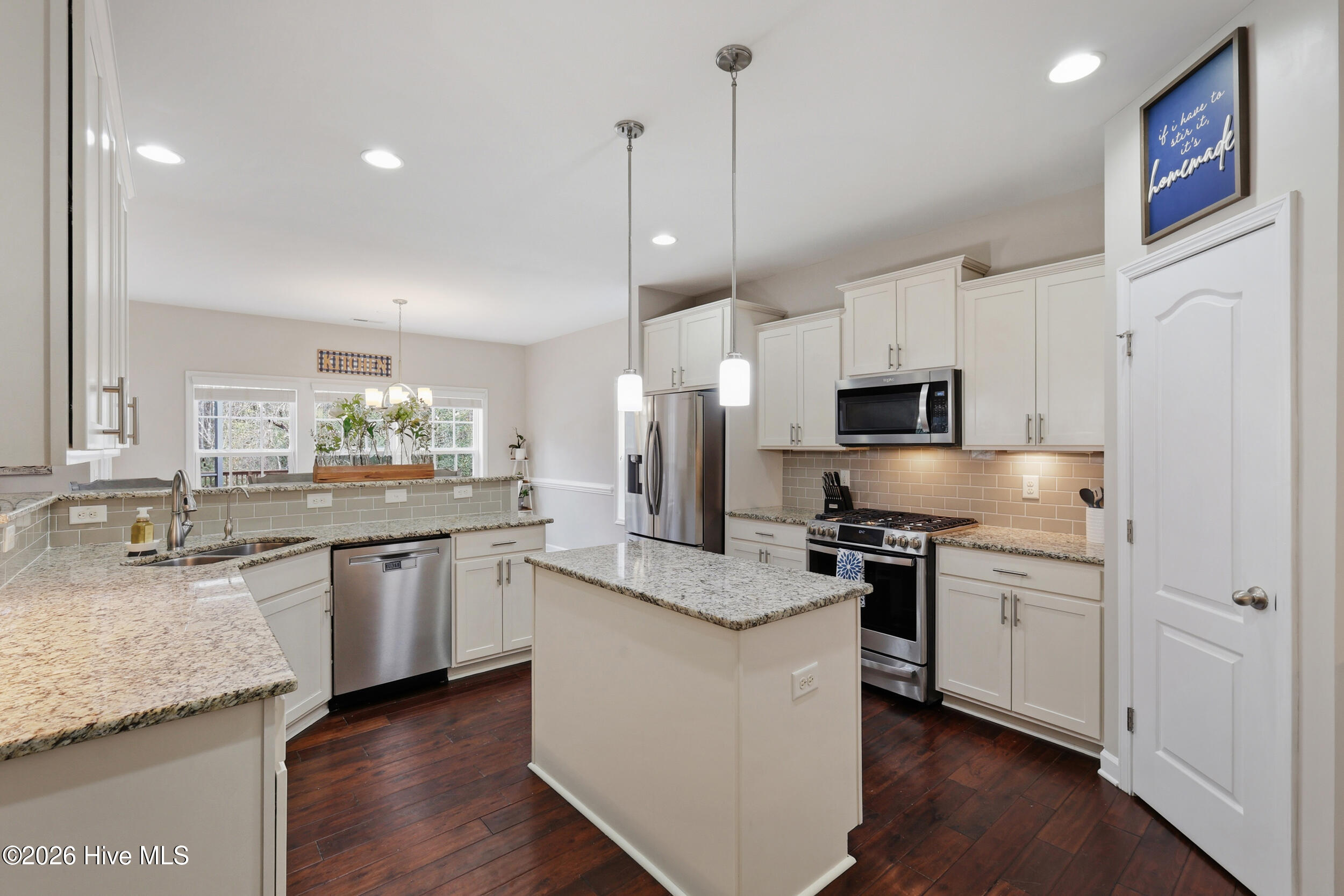 105 Bay Blossom Court