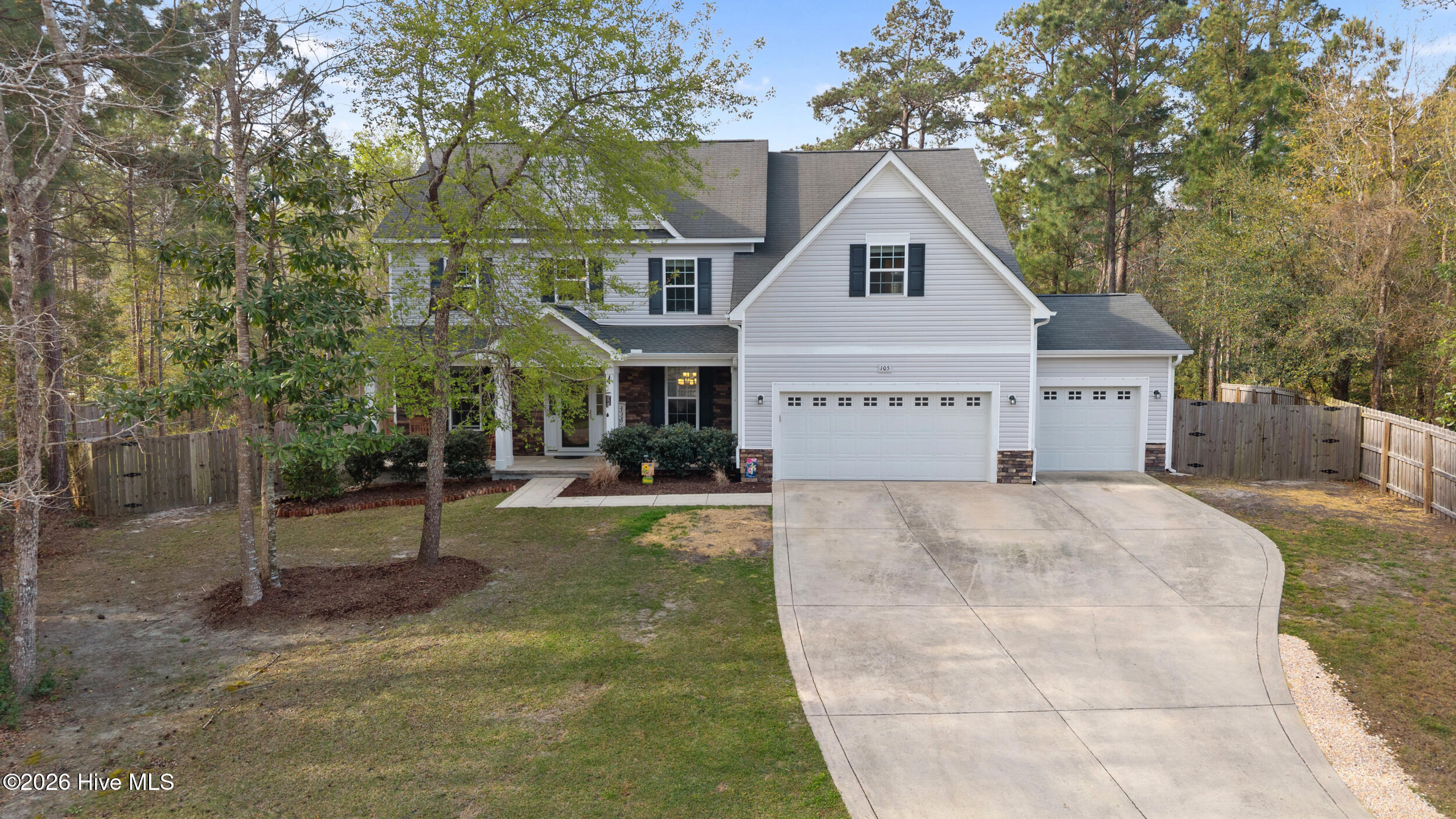 105 Bay Blossom Court