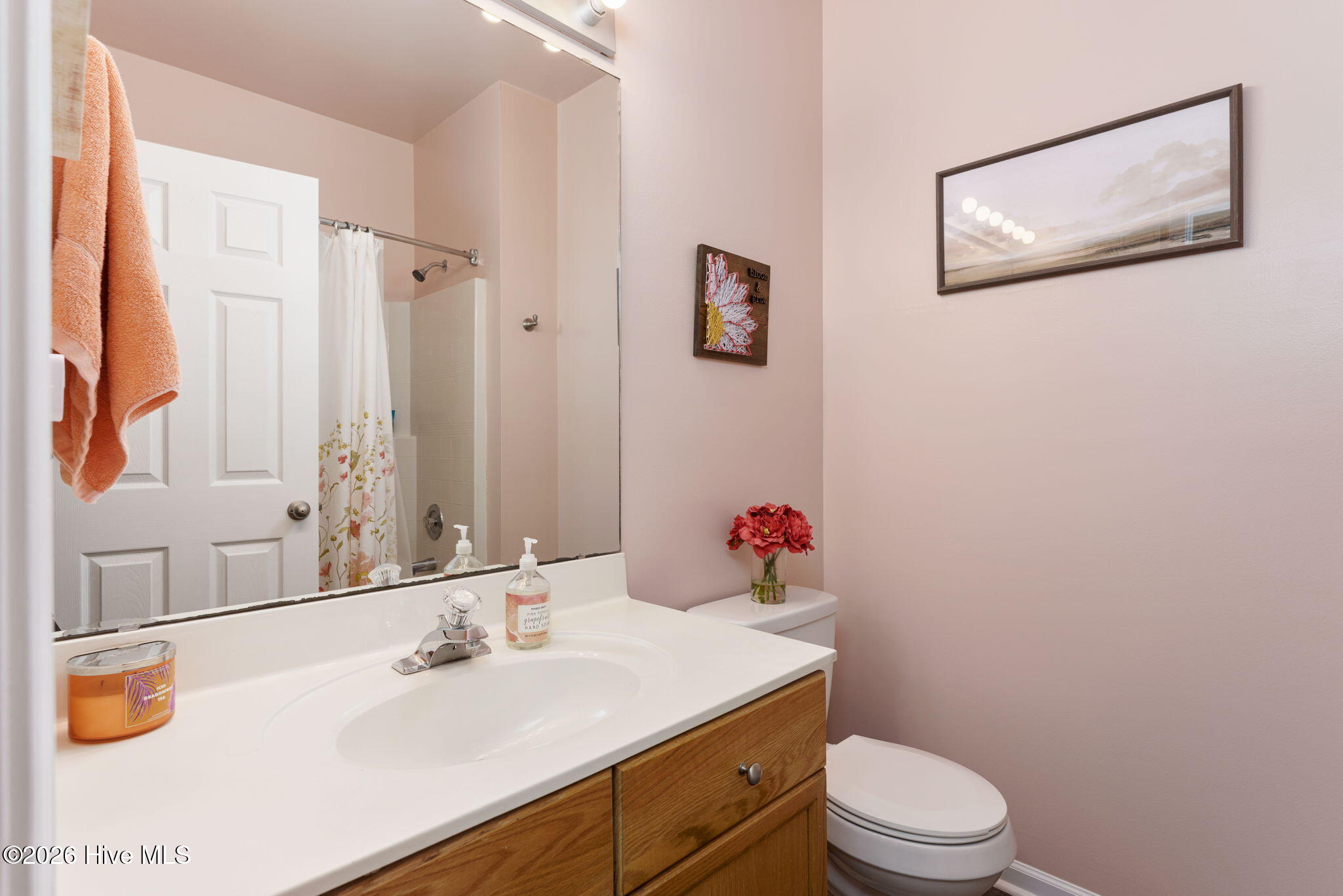 1112 Ashcroft Drive NE