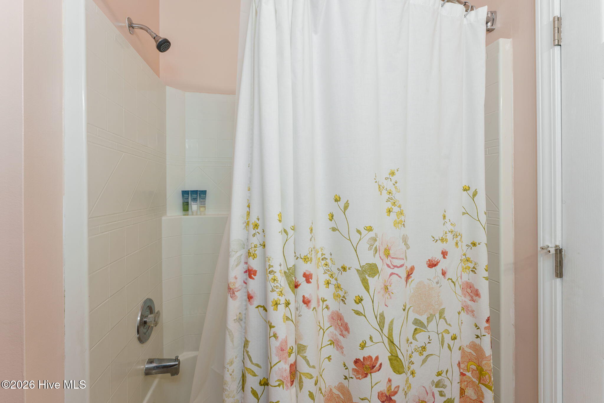 1112 Ashcroft Drive NE