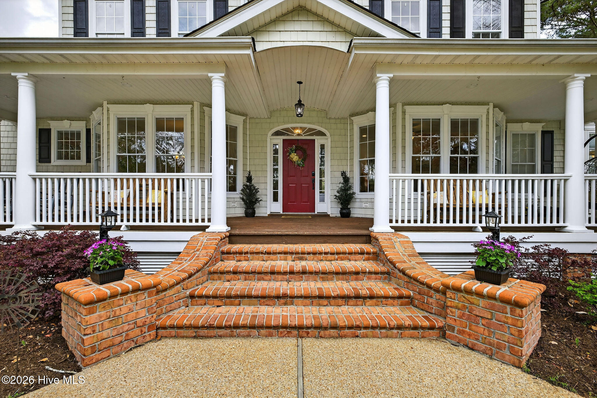 113 Deerfield Drive
