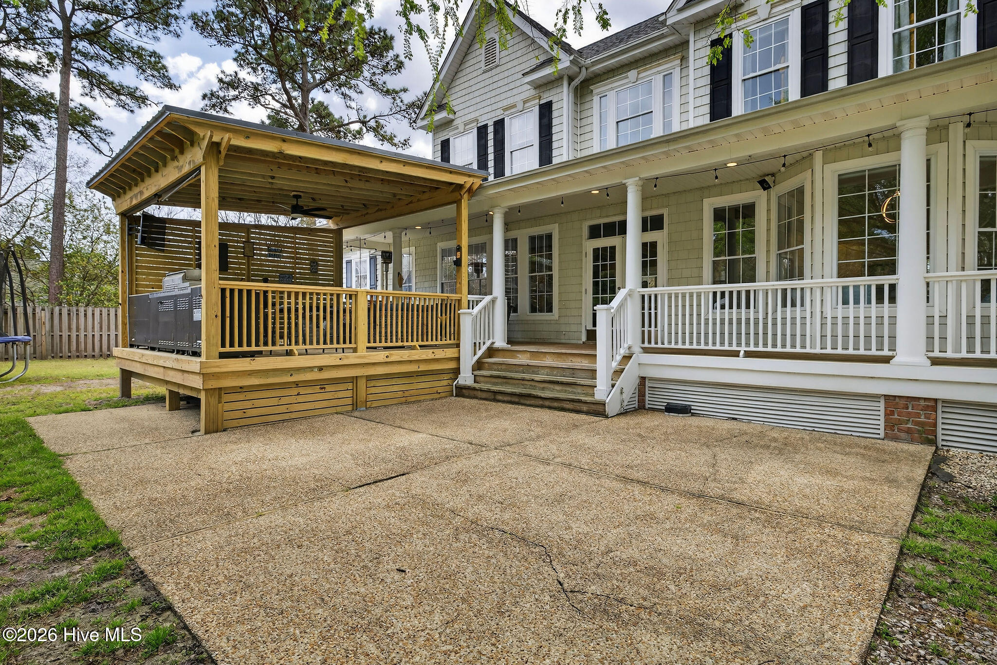 113 Deerfield Drive
