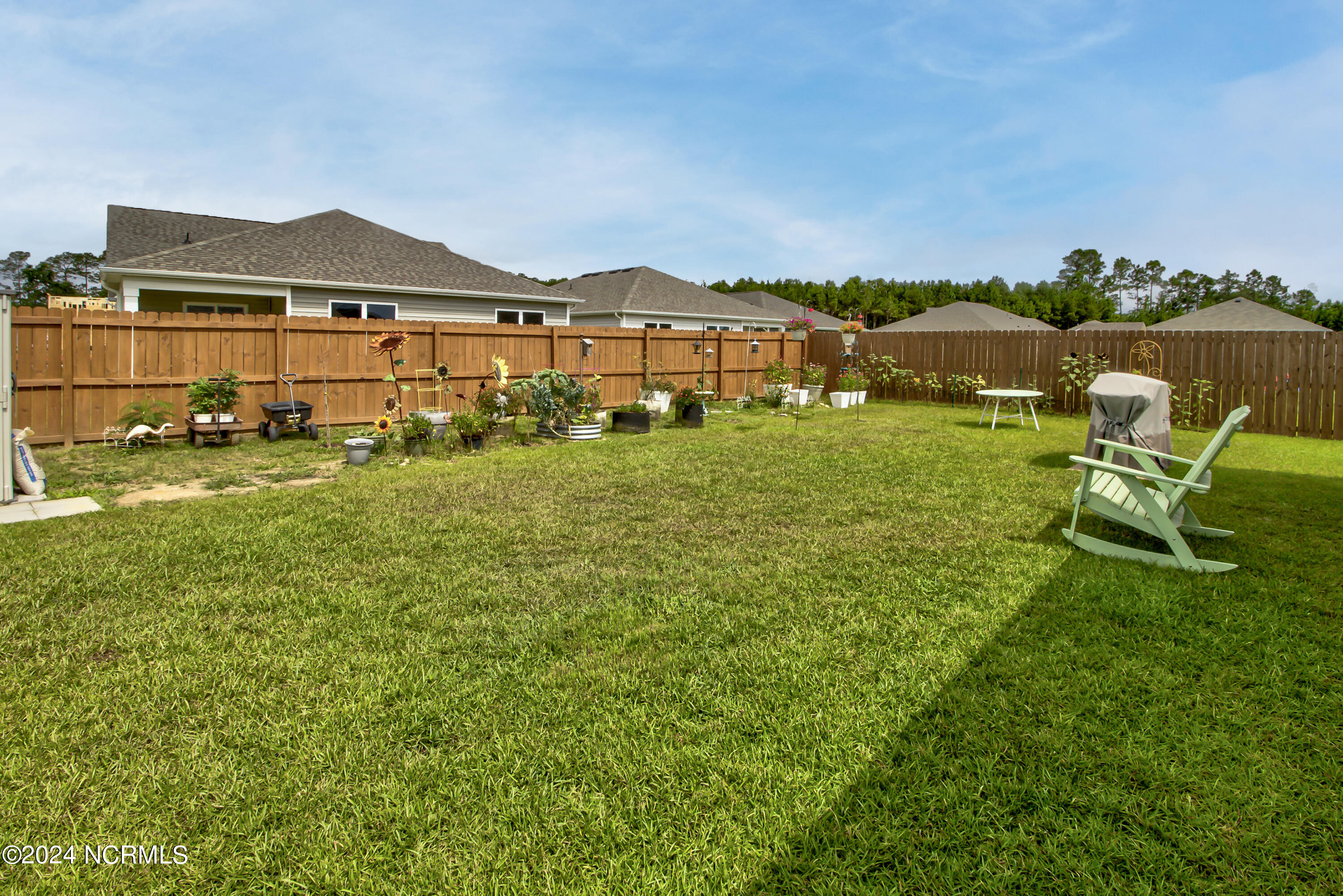 1720 Whooping Crane Drive NE